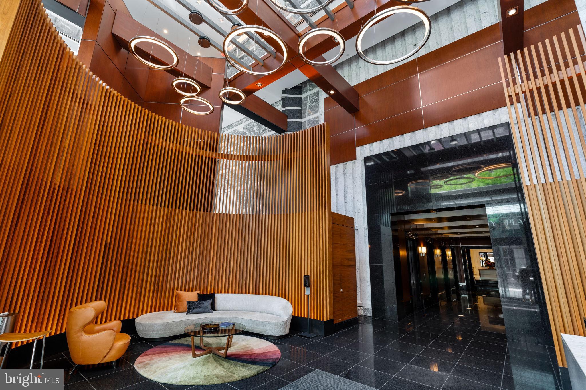 CENTER CITY - Residential