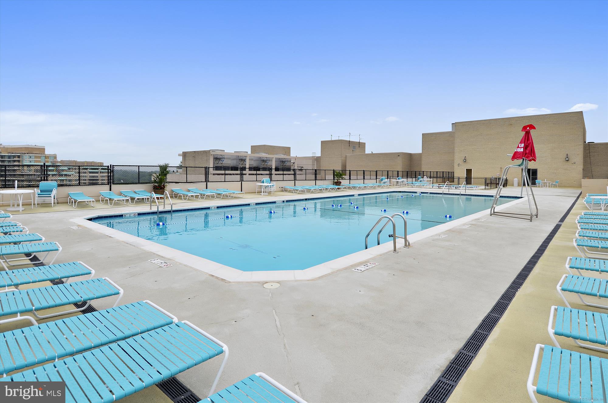 WILLOUGHBY OF CHEVY CHASE - Residential Lease