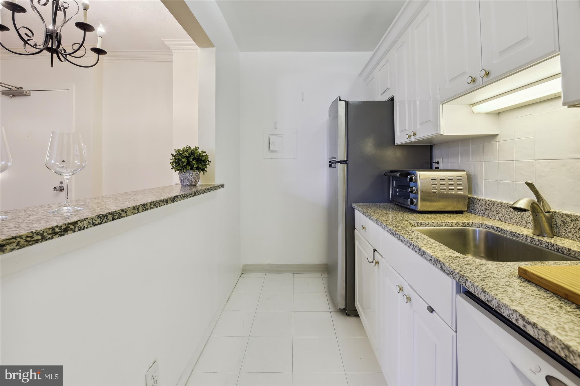 WILLOUGHBY OF CHEVY CHASE - Residential Lease