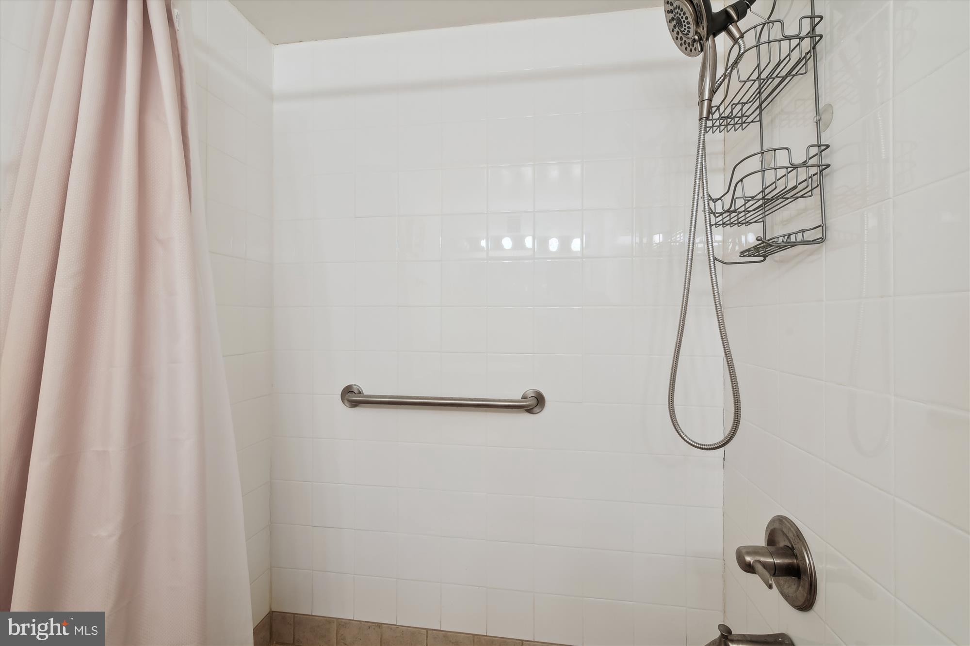 WILLOUGHBY OF CHEVY CHASE - Residential Lease