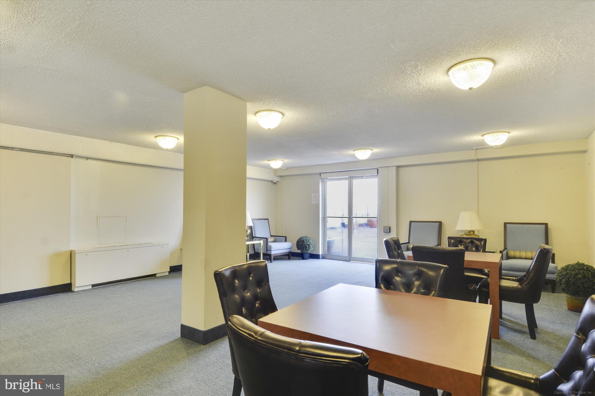 WILLOUGHBY OF CHEVY CHASE - Residential Lease