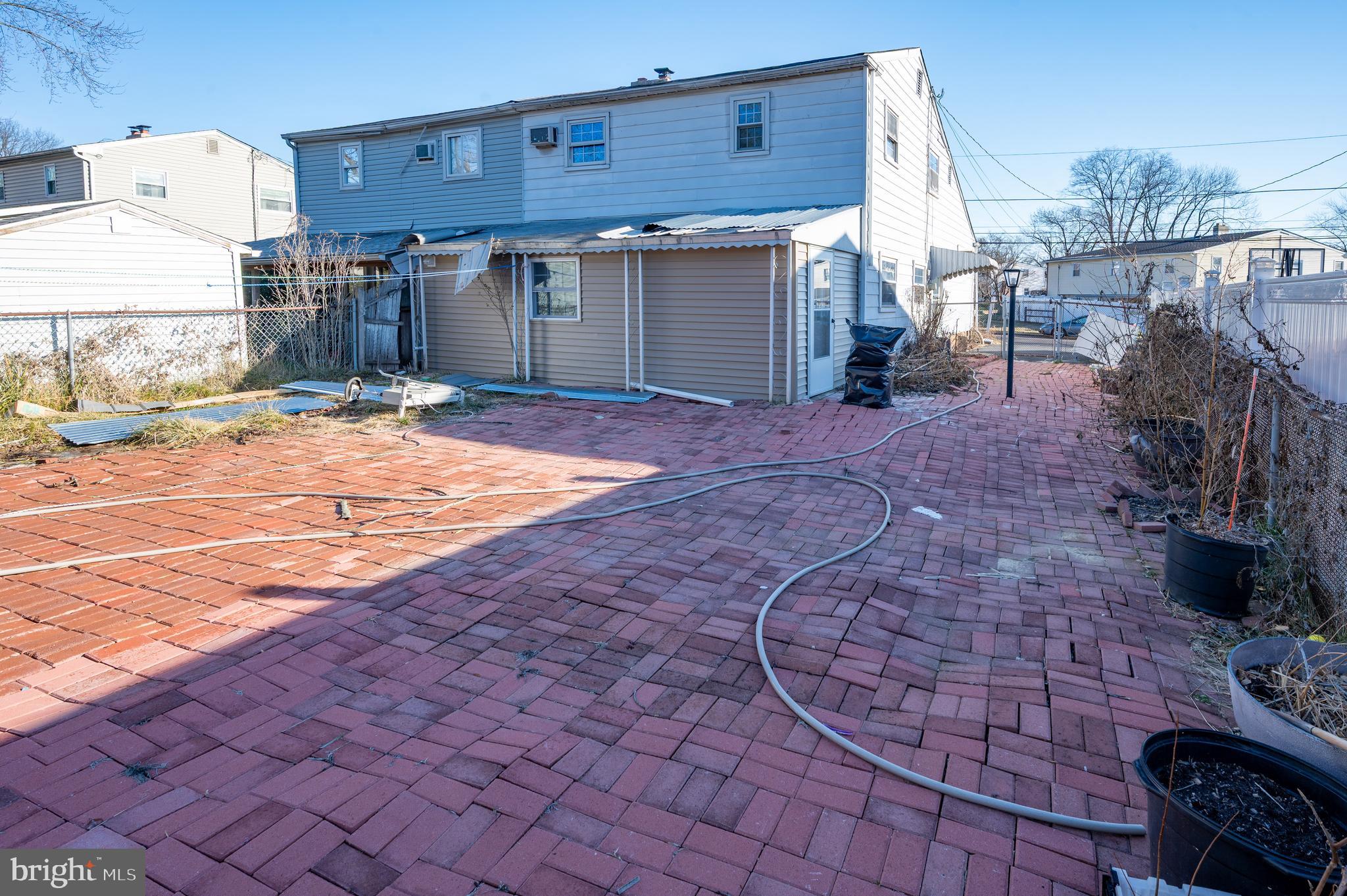 PENN BROOKE GDNS - Residential