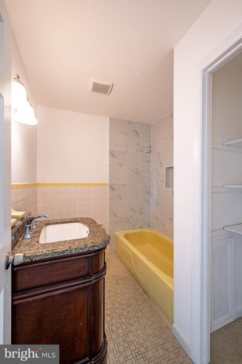 PENN BROOKE GDNS - Residential