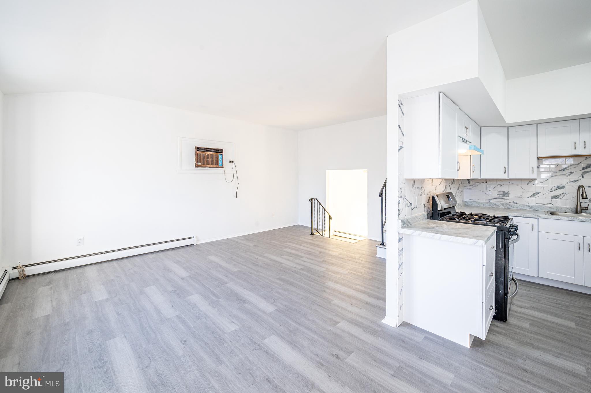 PENN BROOKE GDNS - Residential