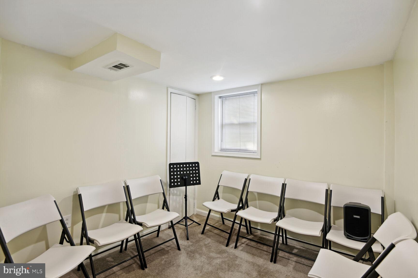 WOODLAWN - Residential