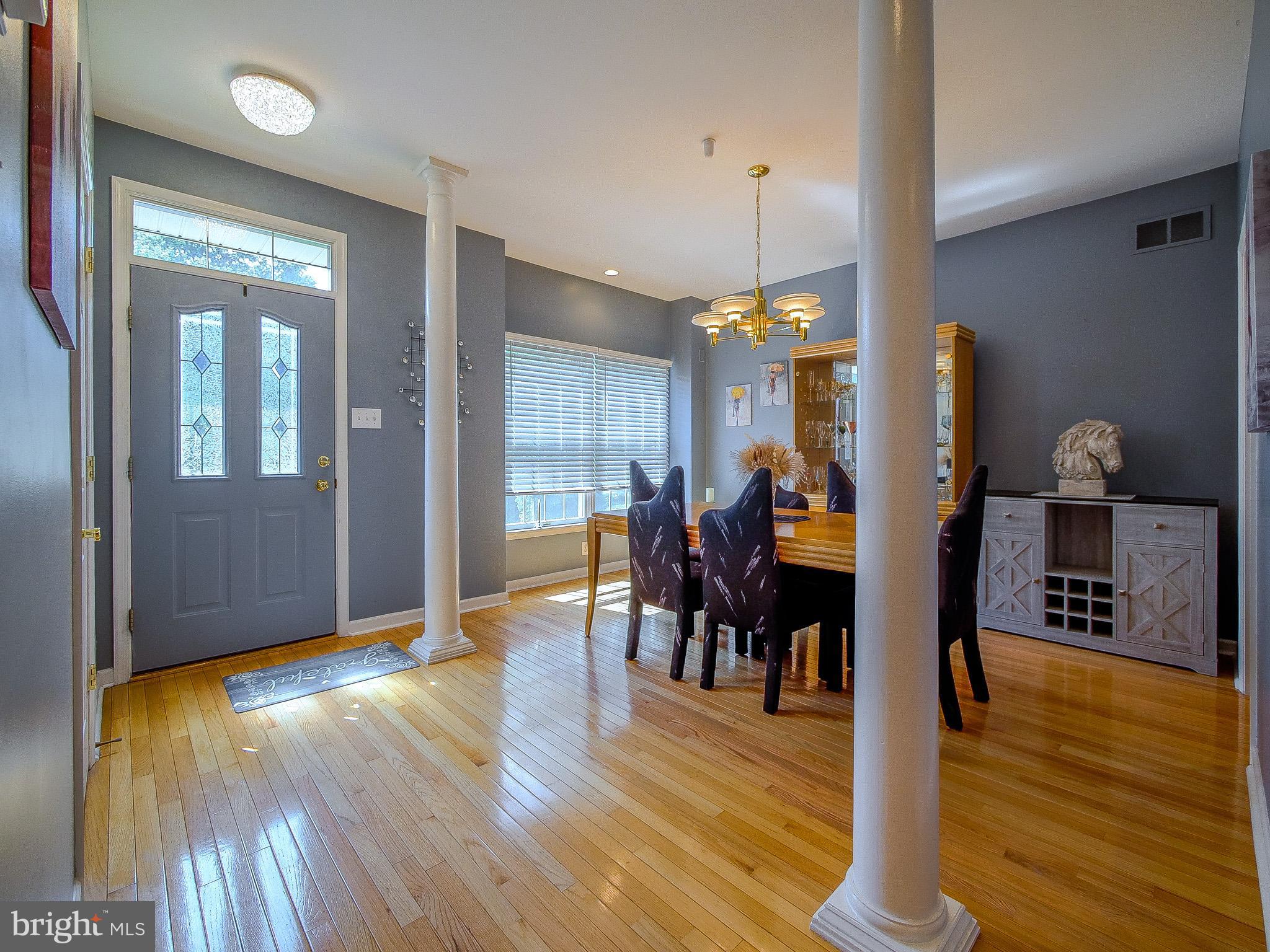 54 S SHELBURNE ROAD