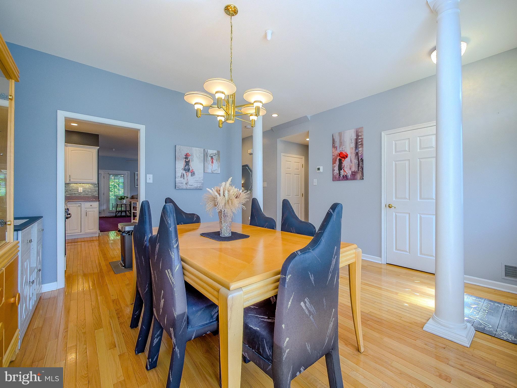54 S SHELBURNE ROAD