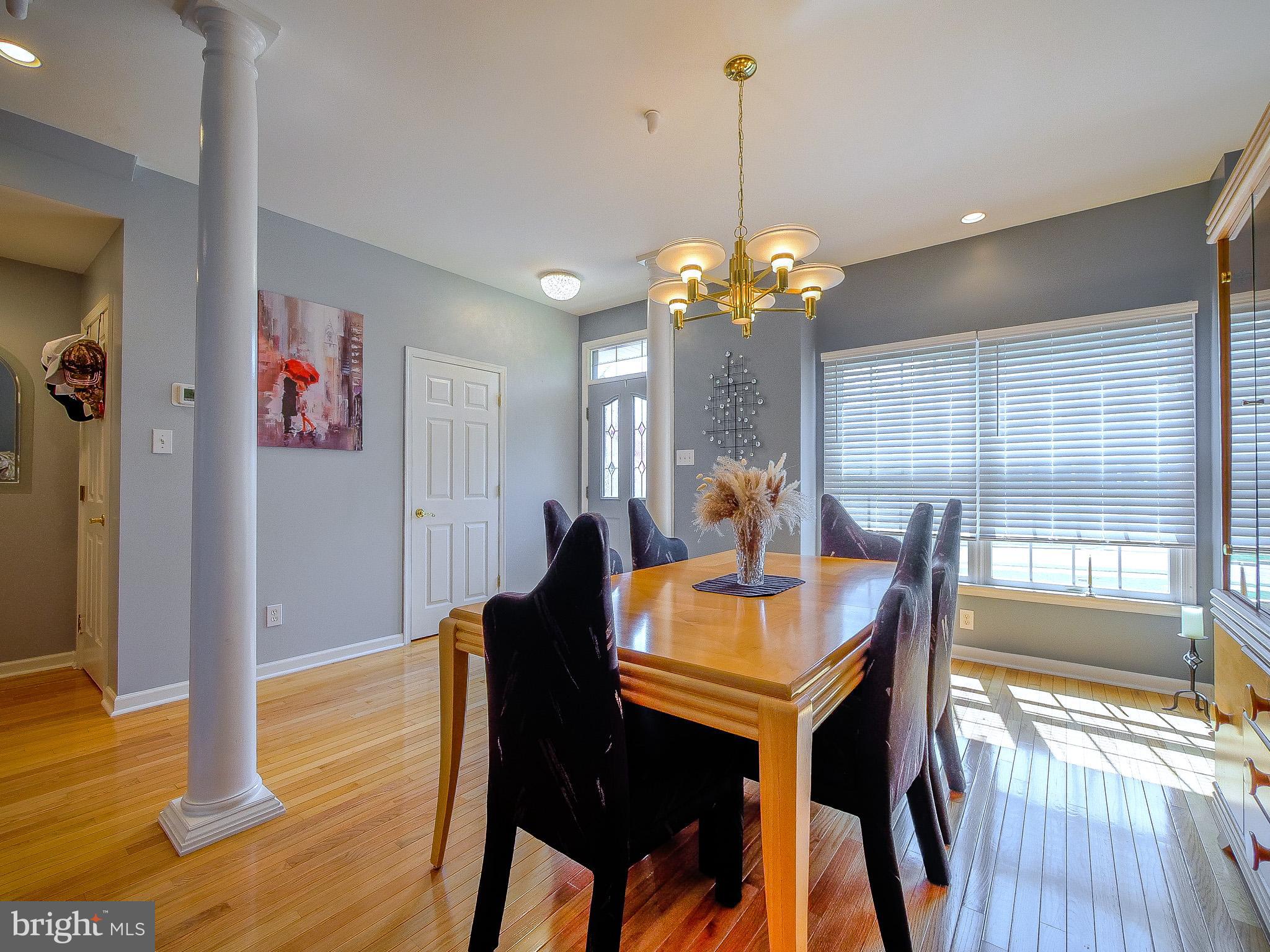 54 S SHELBURNE ROAD