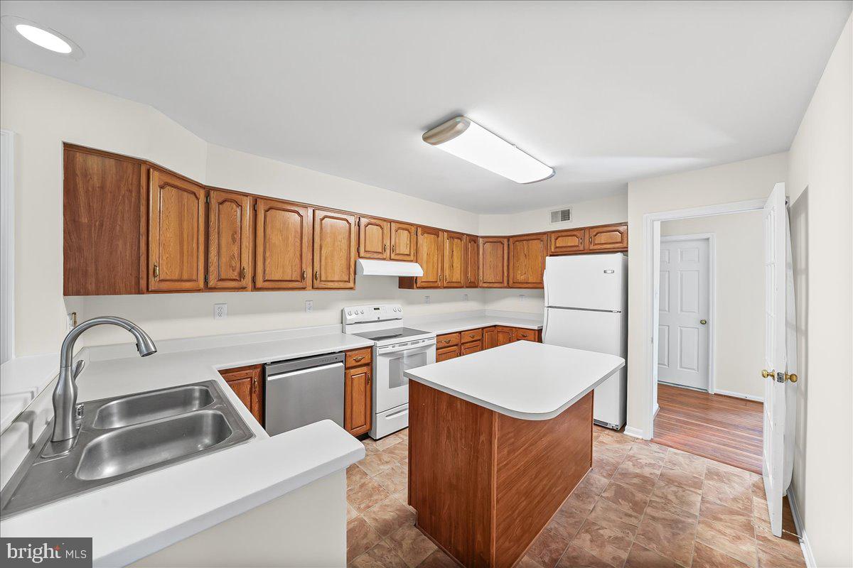 BALMORAL - Residential