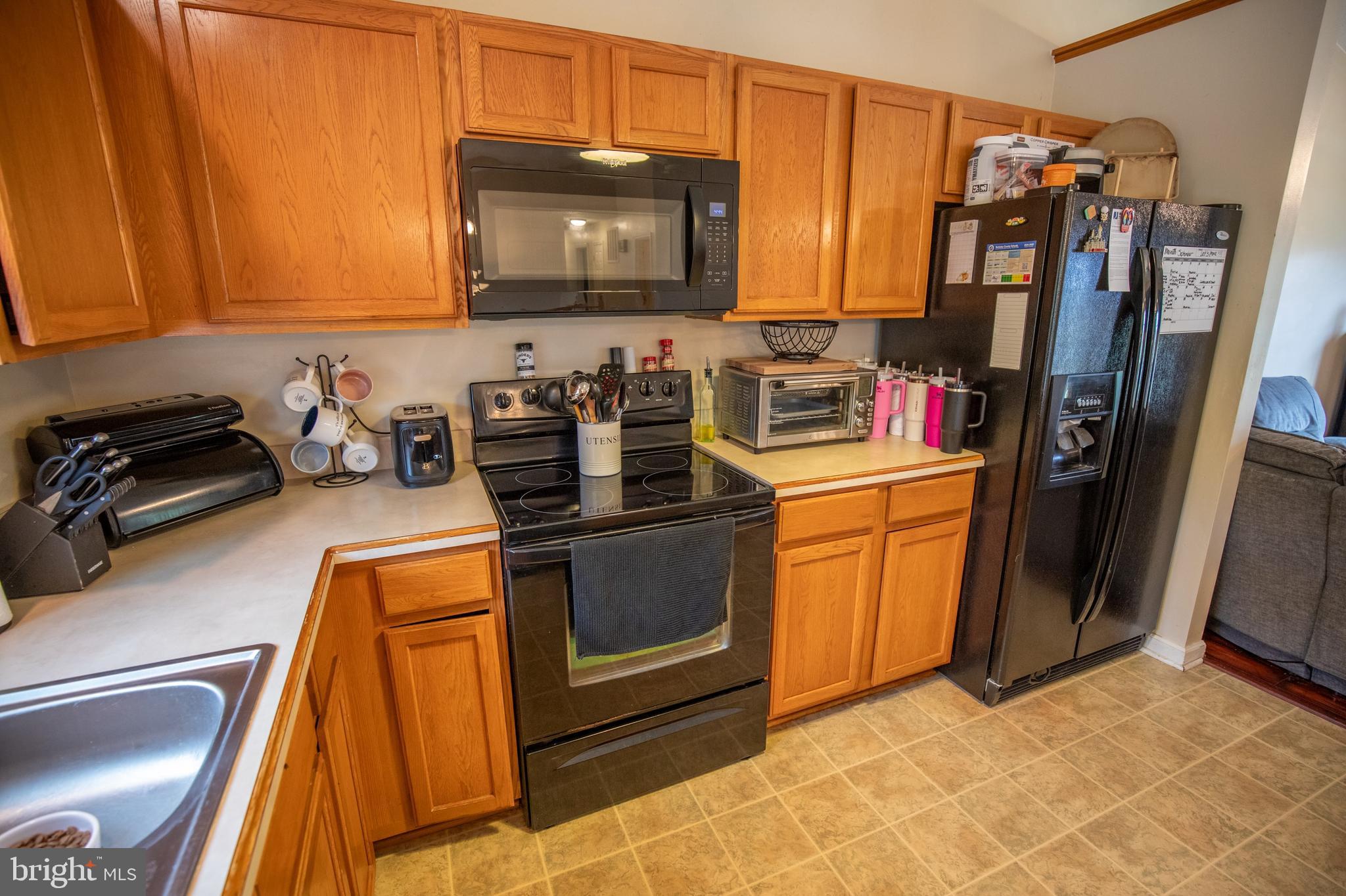 RIDGEFIELD - Residential