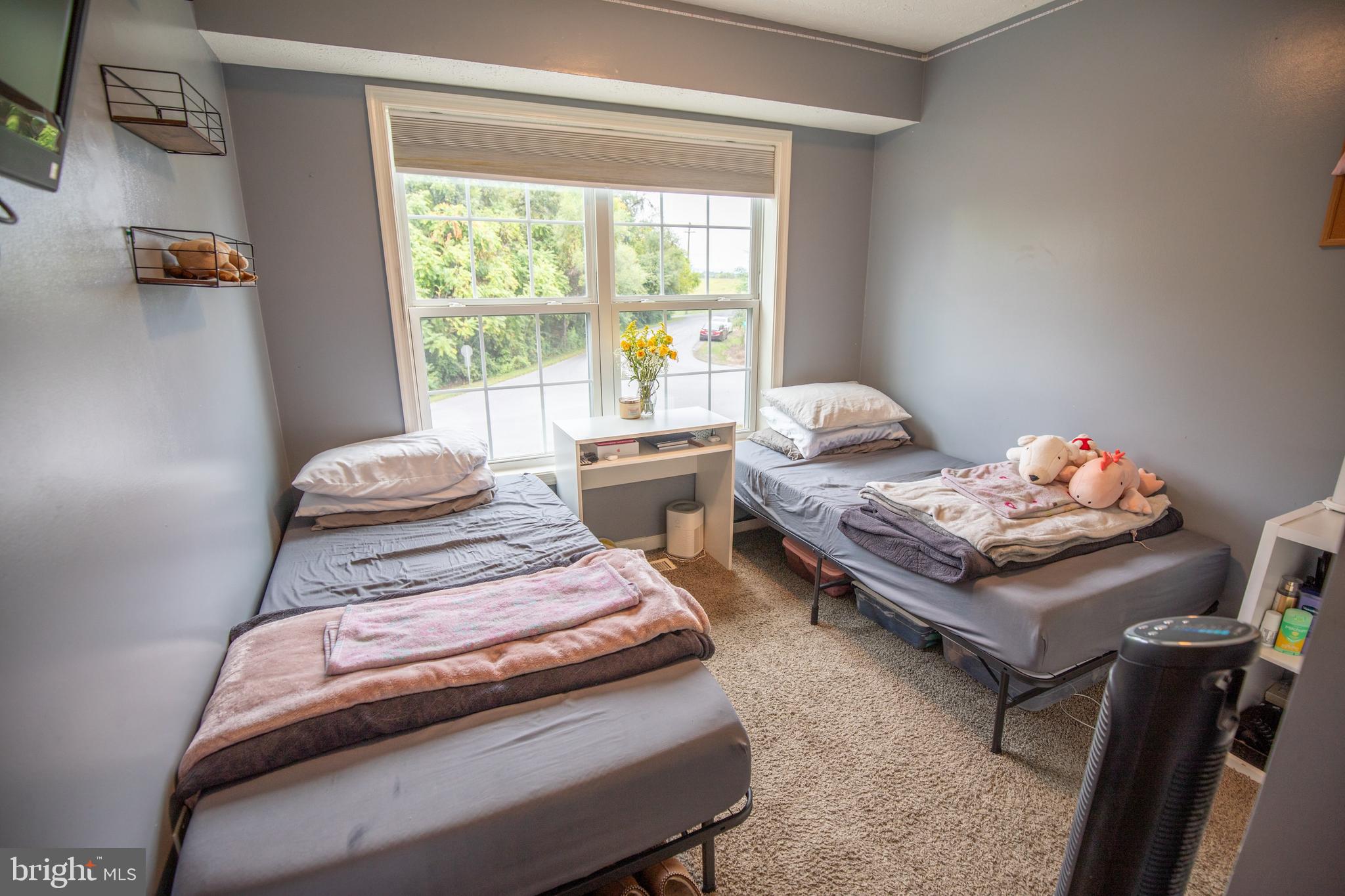 RIDGEFIELD - Residential