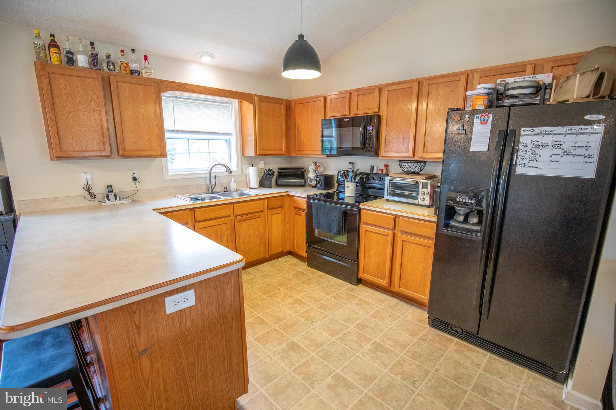 RIDGEFIELD - Residential