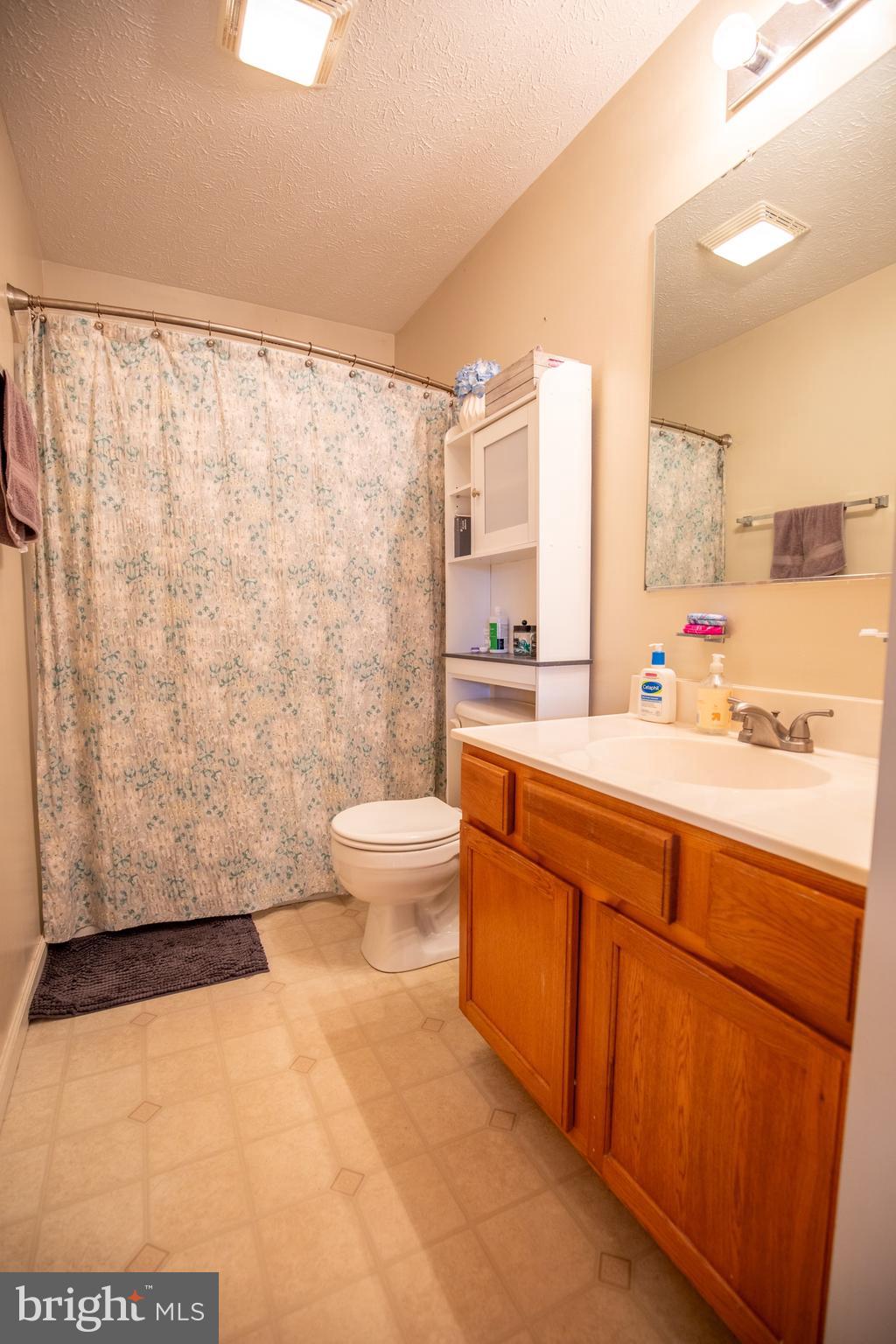 RIDGEFIELD - Residential