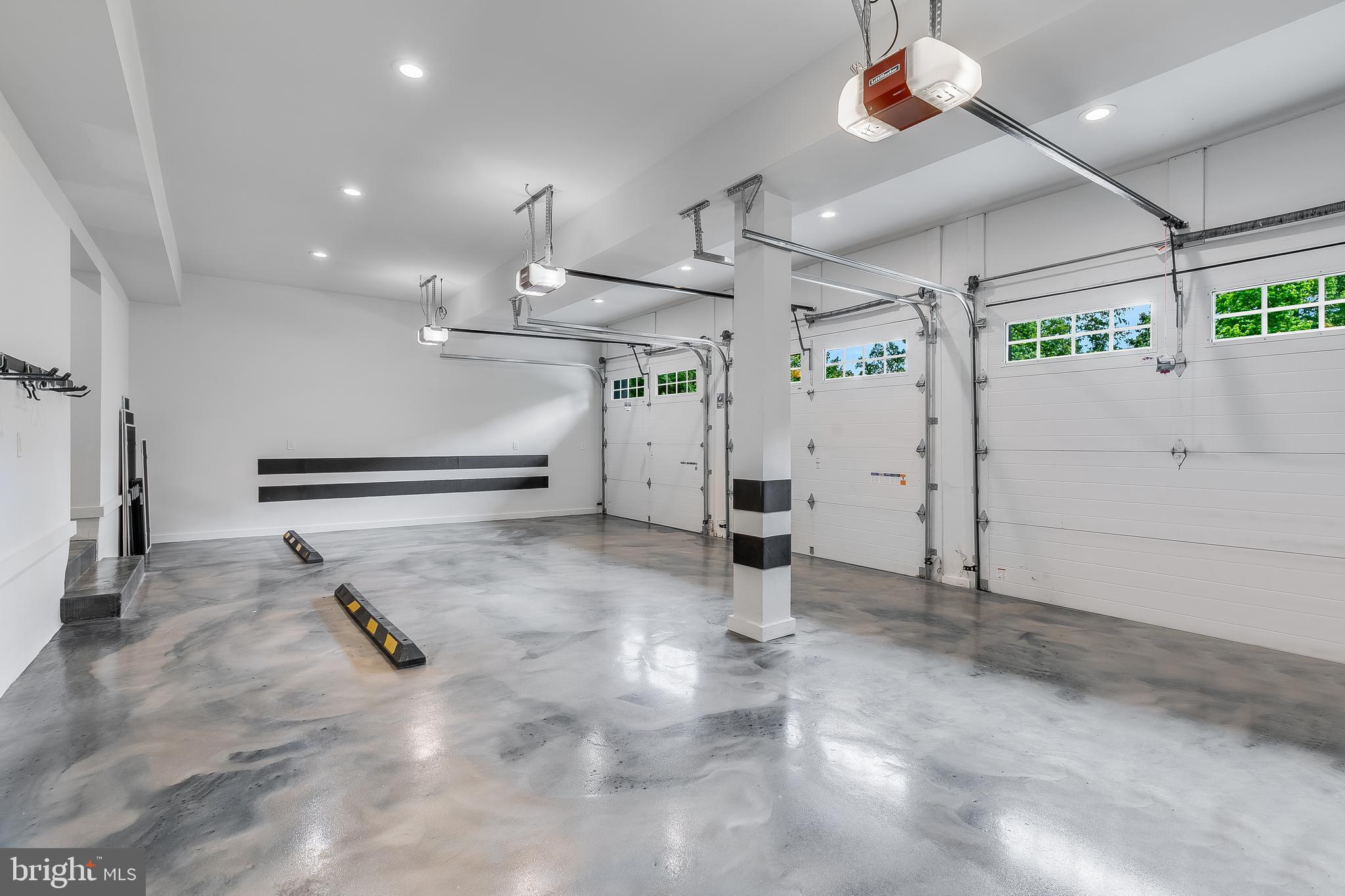 CHESTERBROOK WOODS - Residential