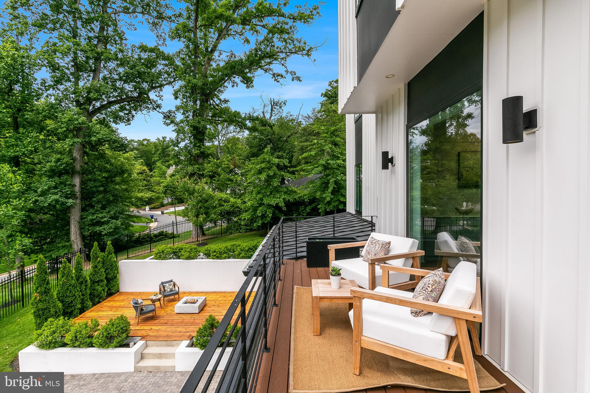 CHESTERBROOK WOODS - Residential