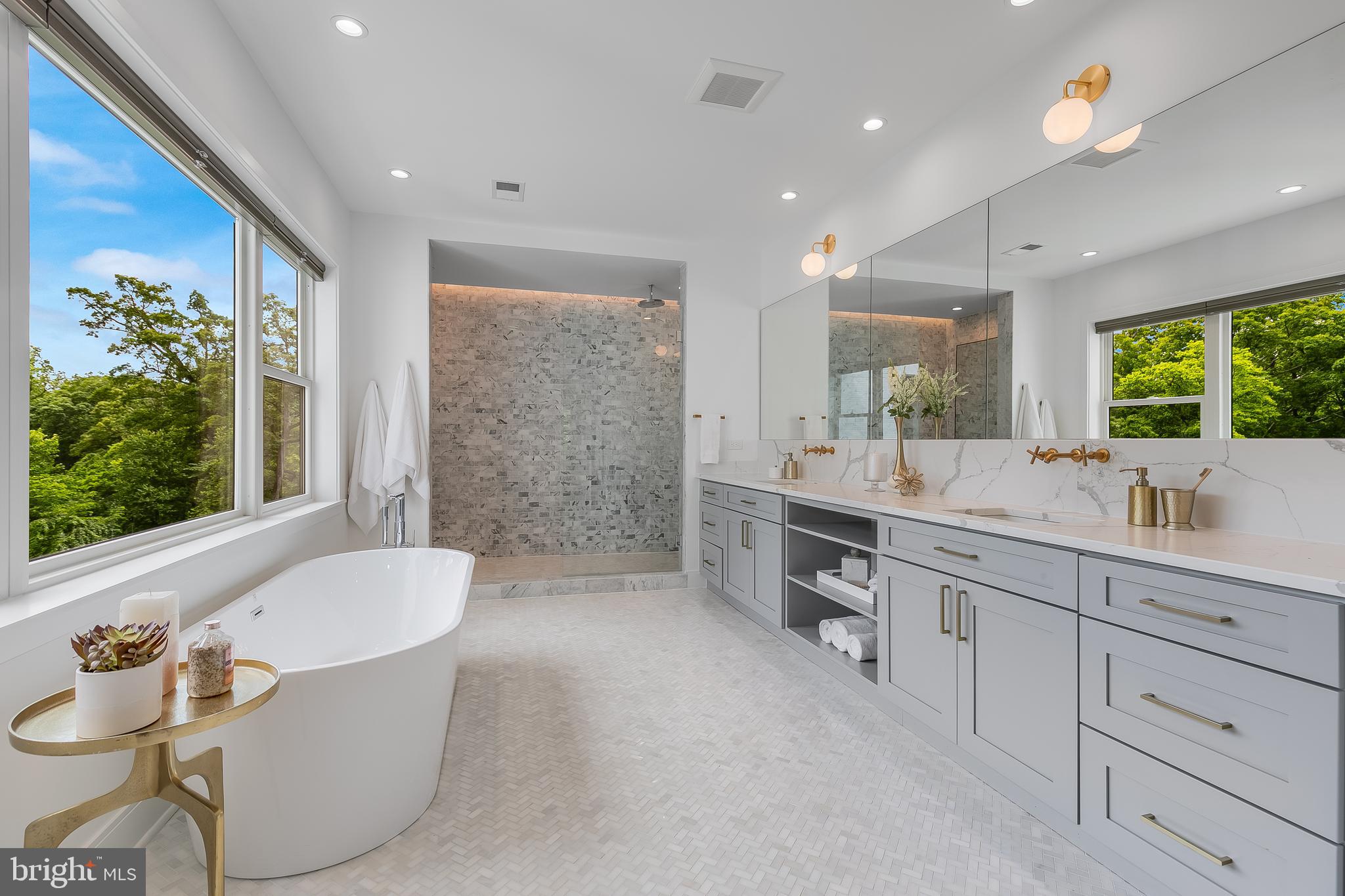 CHESTERBROOK WOODS - Residential