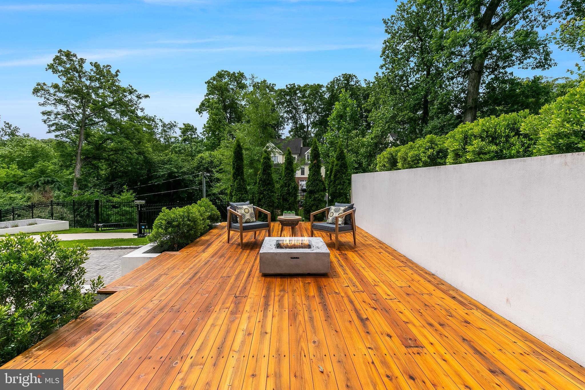 CHESTERBROOK WOODS - Residential