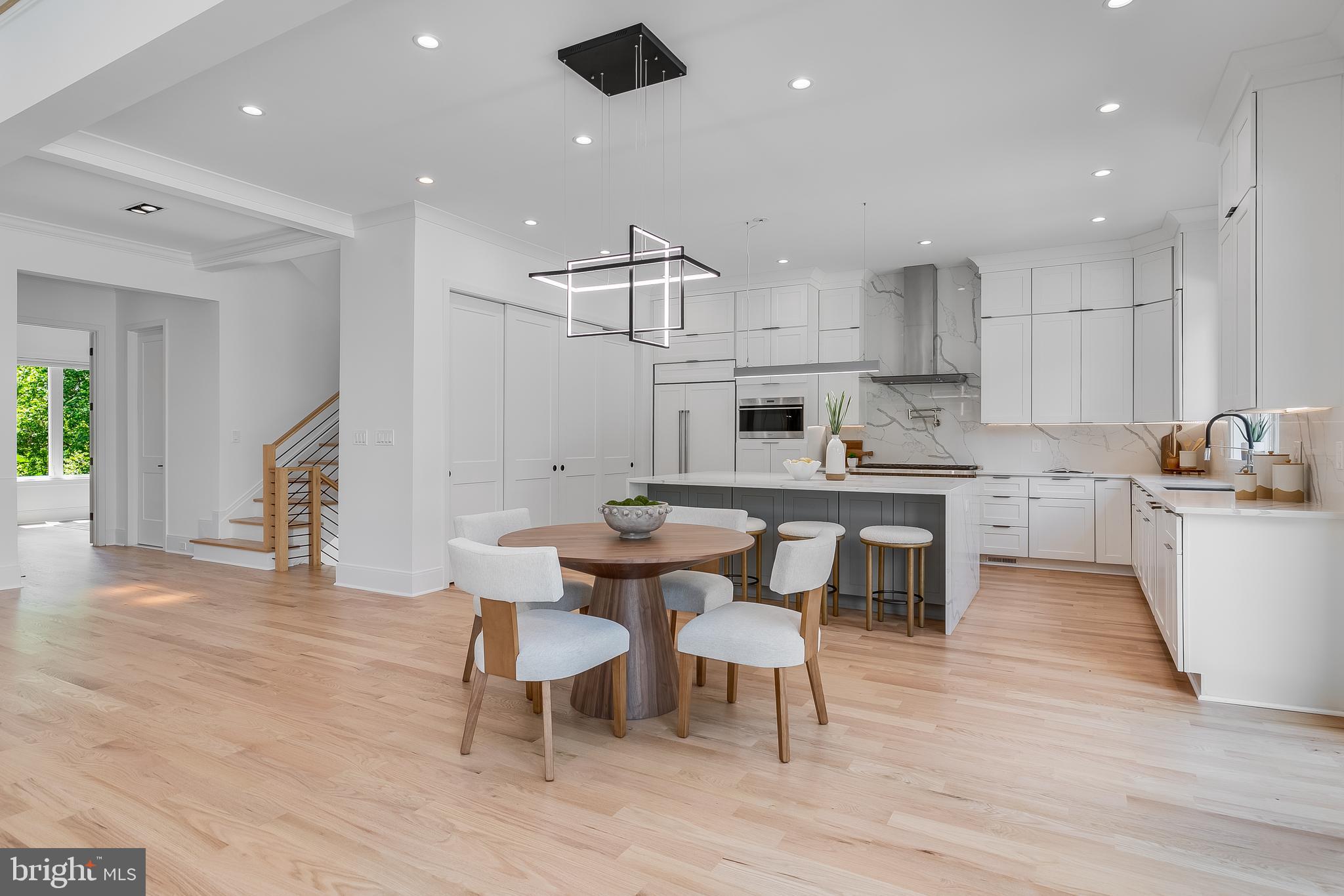 CHESTERBROOK WOODS - Residential