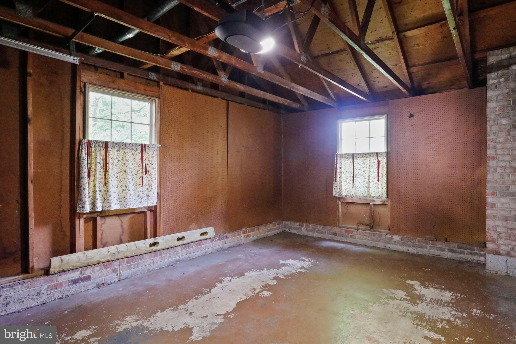 WHETSTONE - Residential