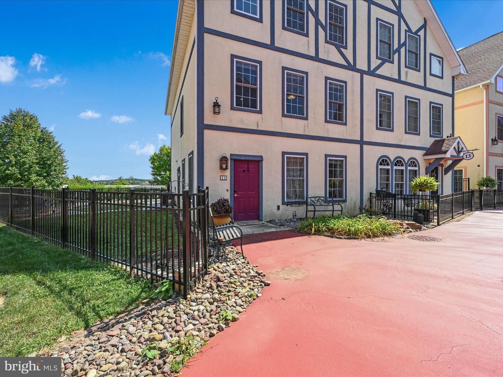 Photo of 11 S Village Circle, Reinholds, PA 17569 (MLS # PALA2056292)