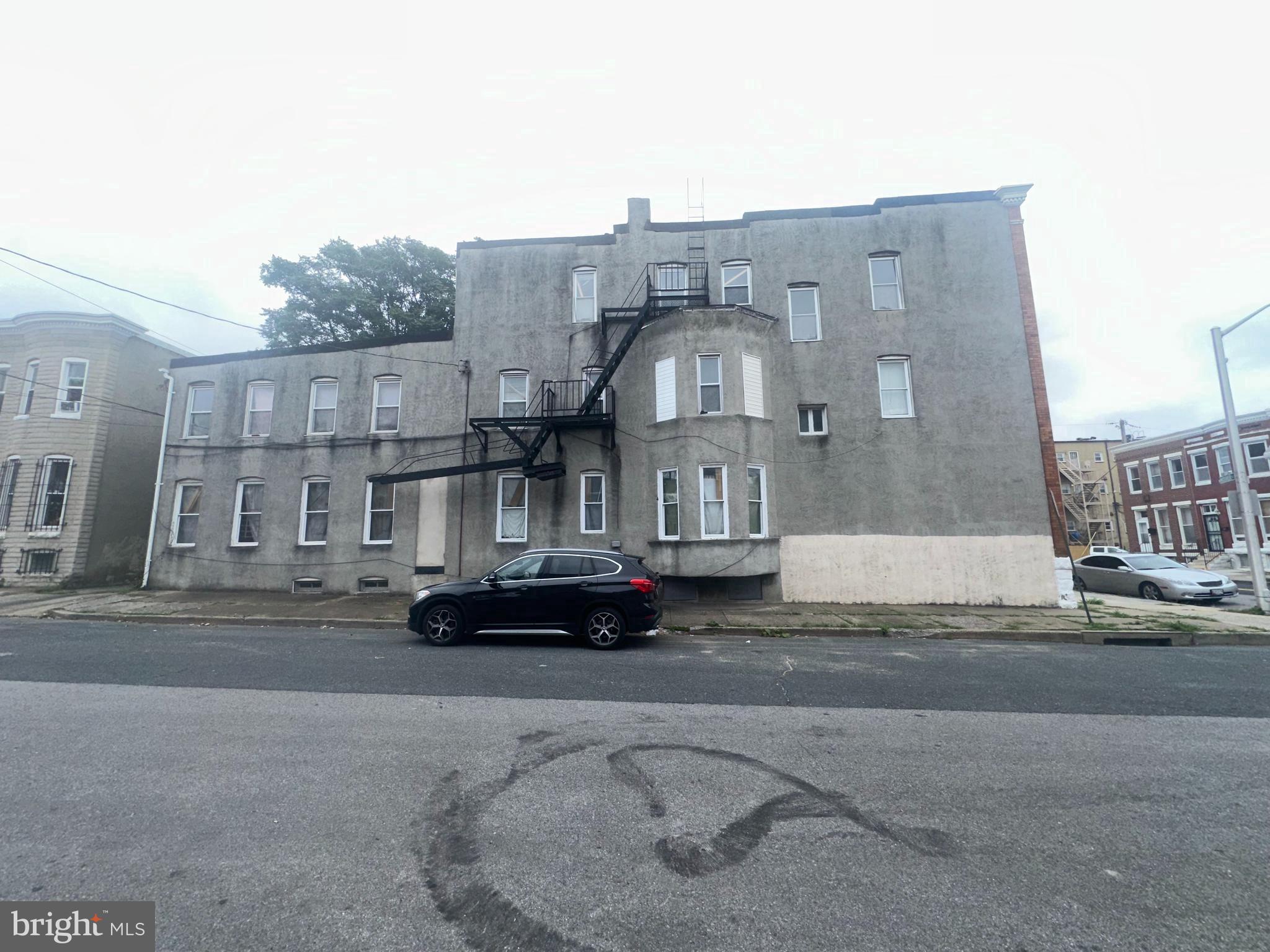 HARLEM PARK - Residential Income