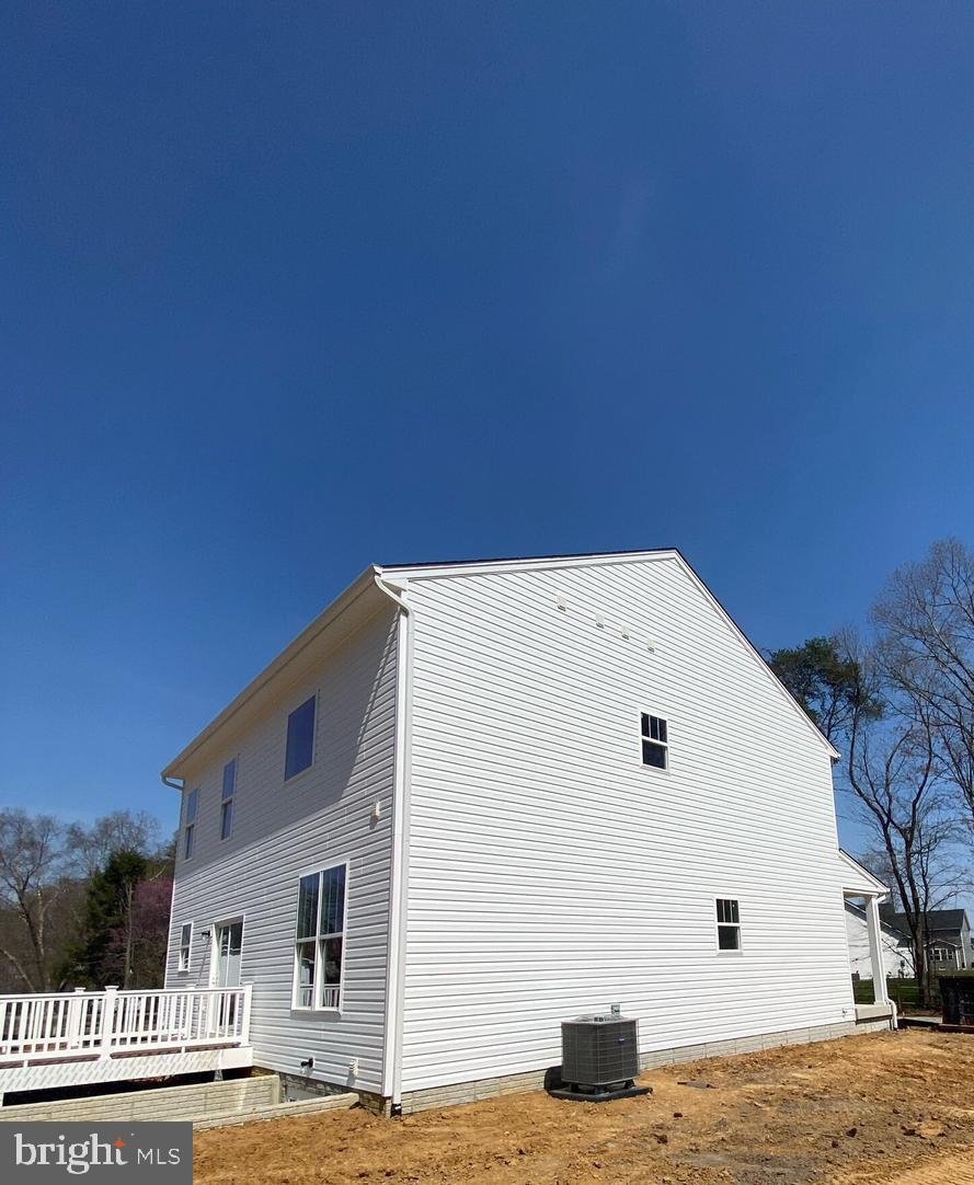 31 BLUE STONE DRIVE