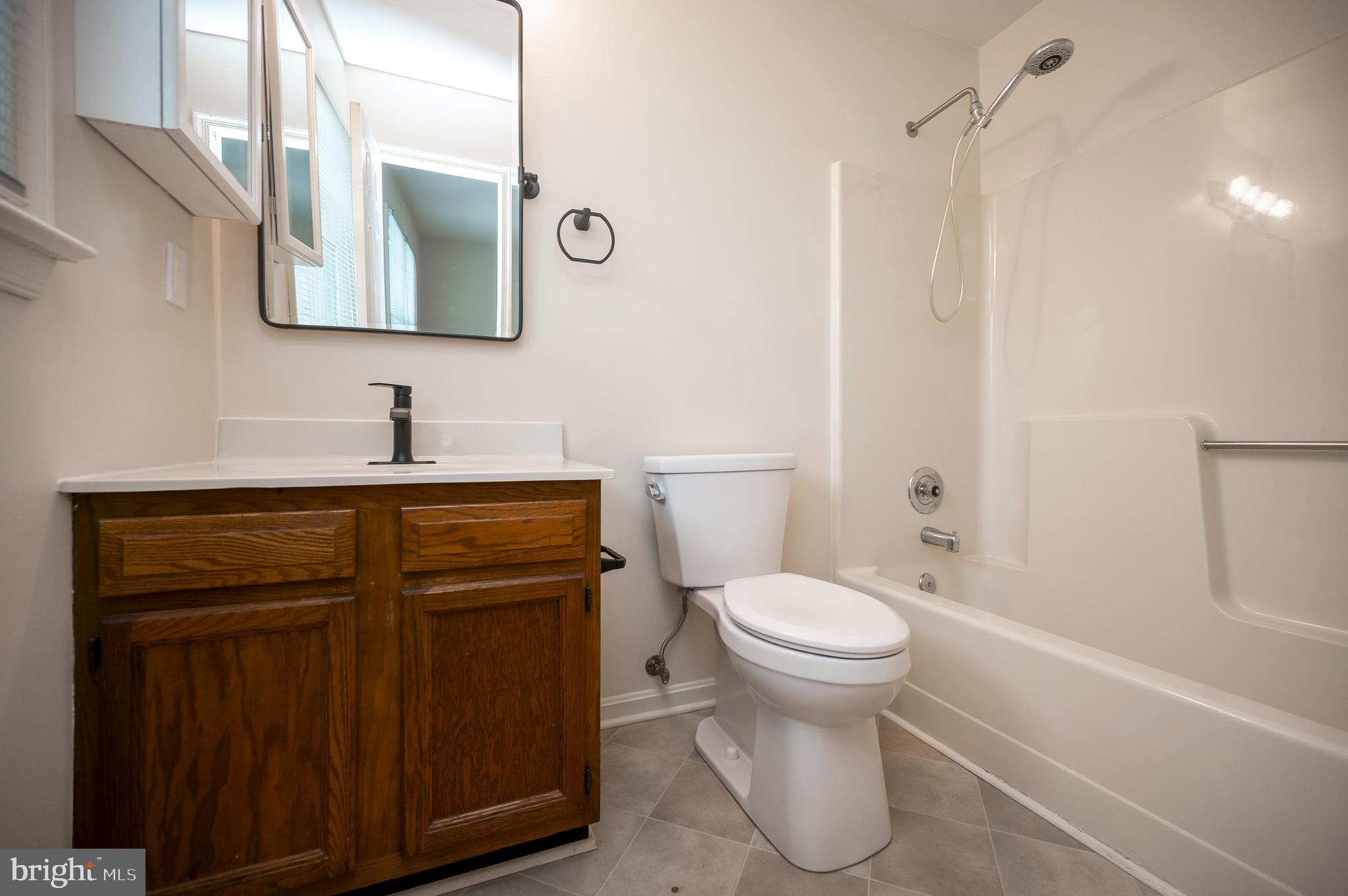 CHANCELLOR GREEN - Residential