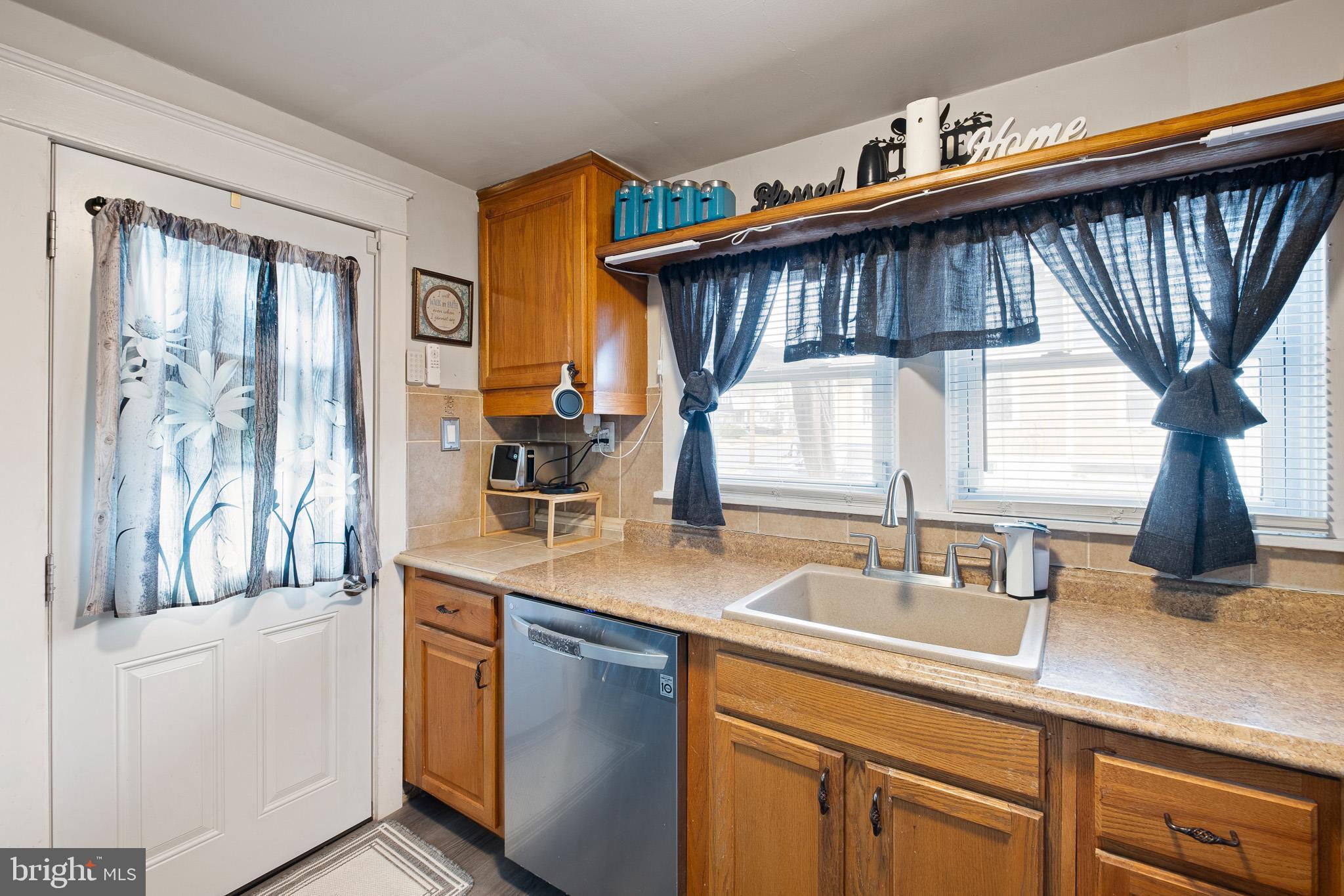 BROOKHAVEN - Residential