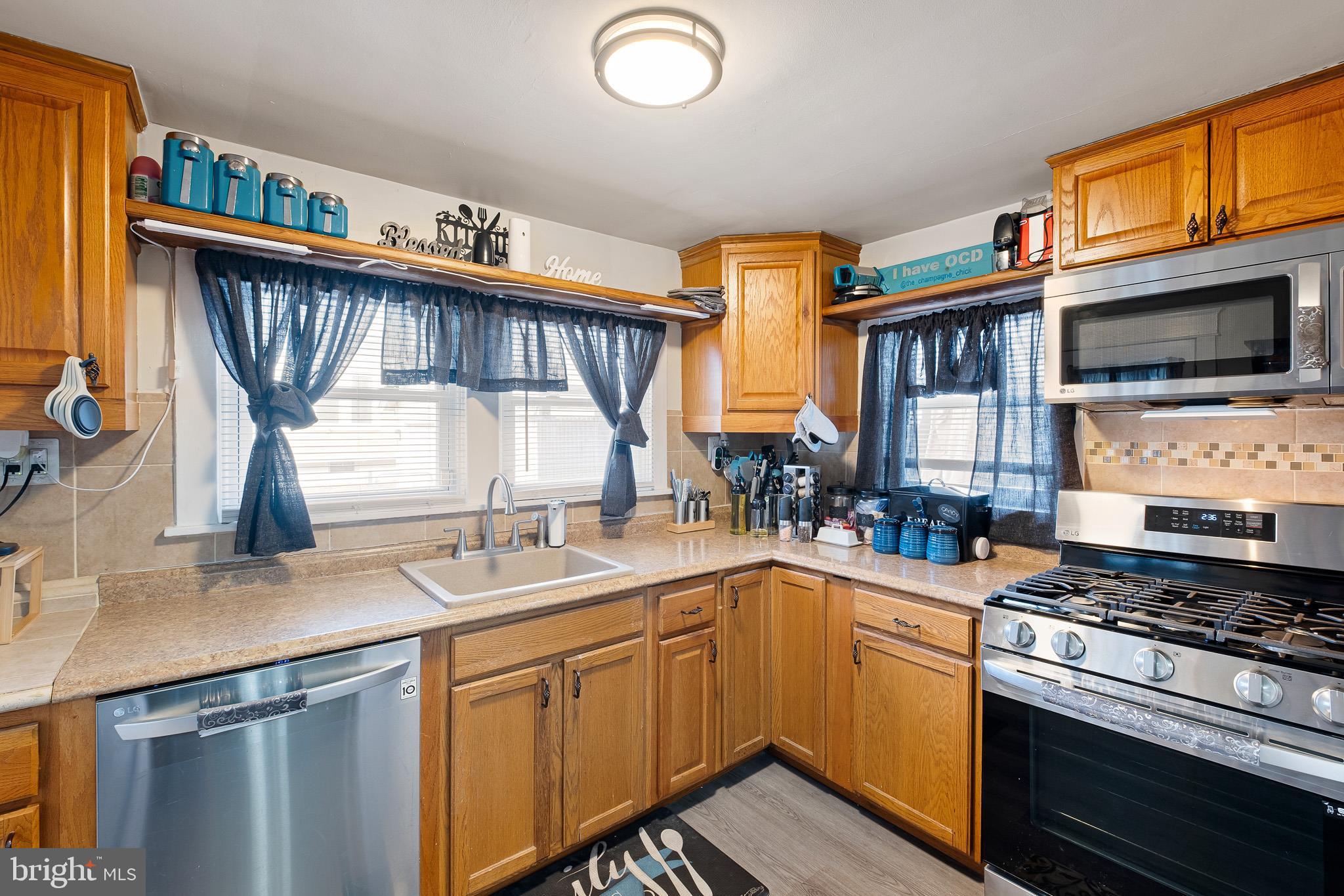 BROOKHAVEN - Residential