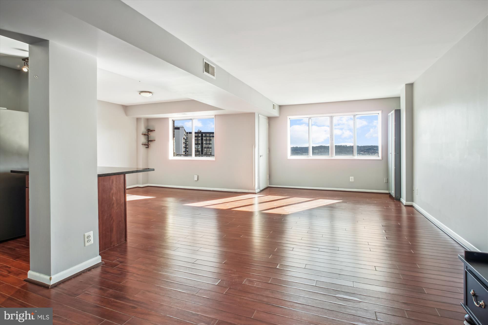 PAVILION ON THE PARK - Residential Lease