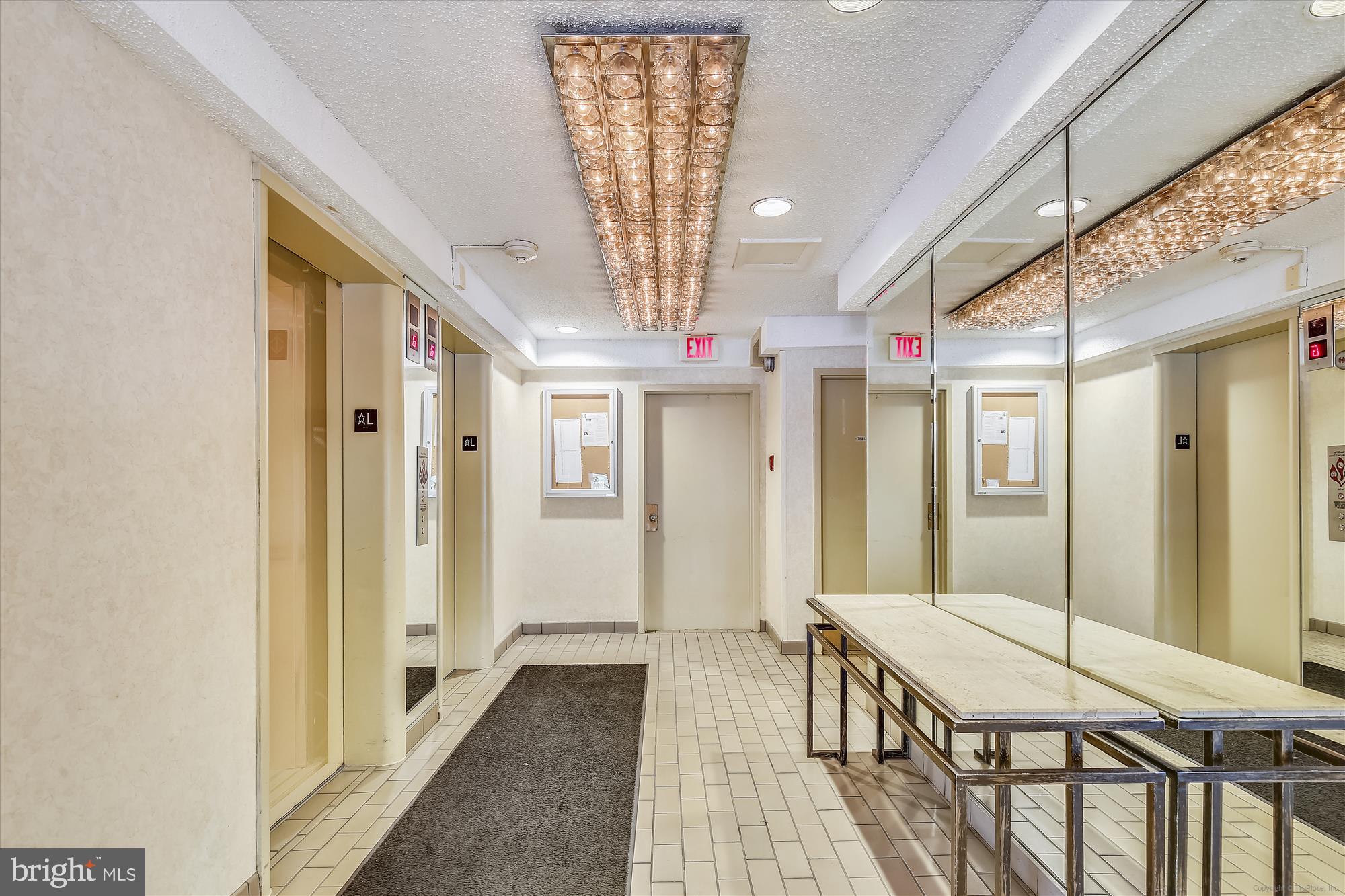 PAVILION ON THE PARK - Residential Lease