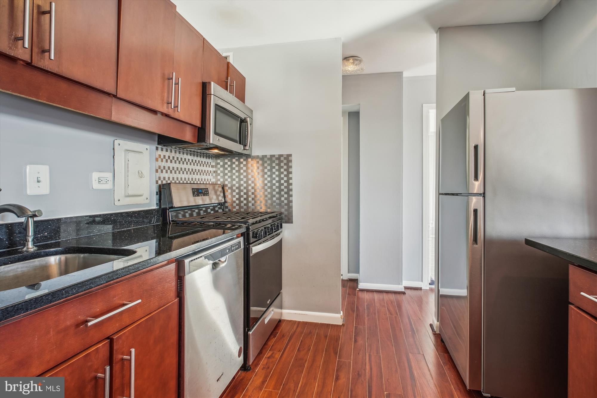 PAVILION ON THE PARK - Residential Lease