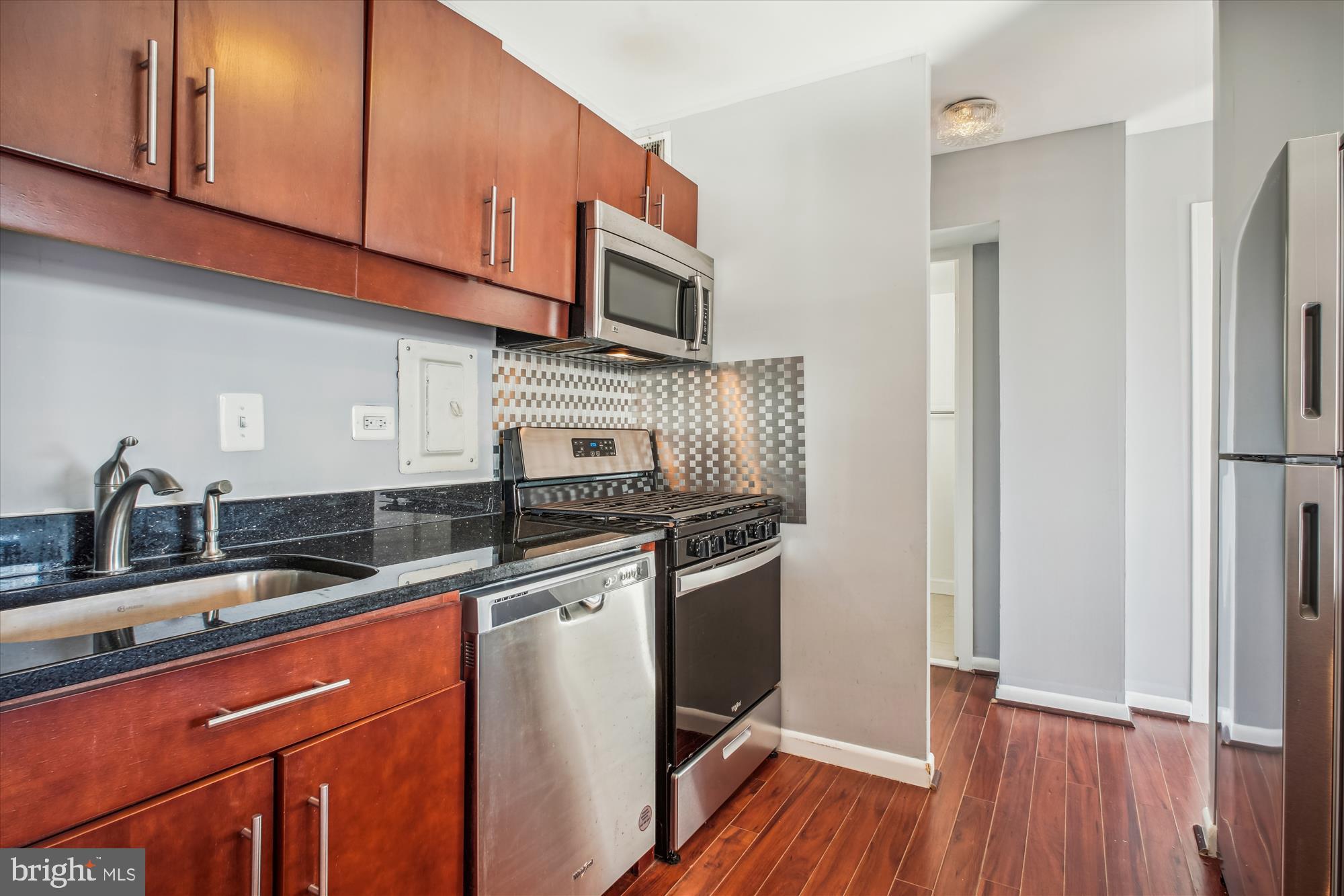 PAVILION ON THE PARK - Residential Lease