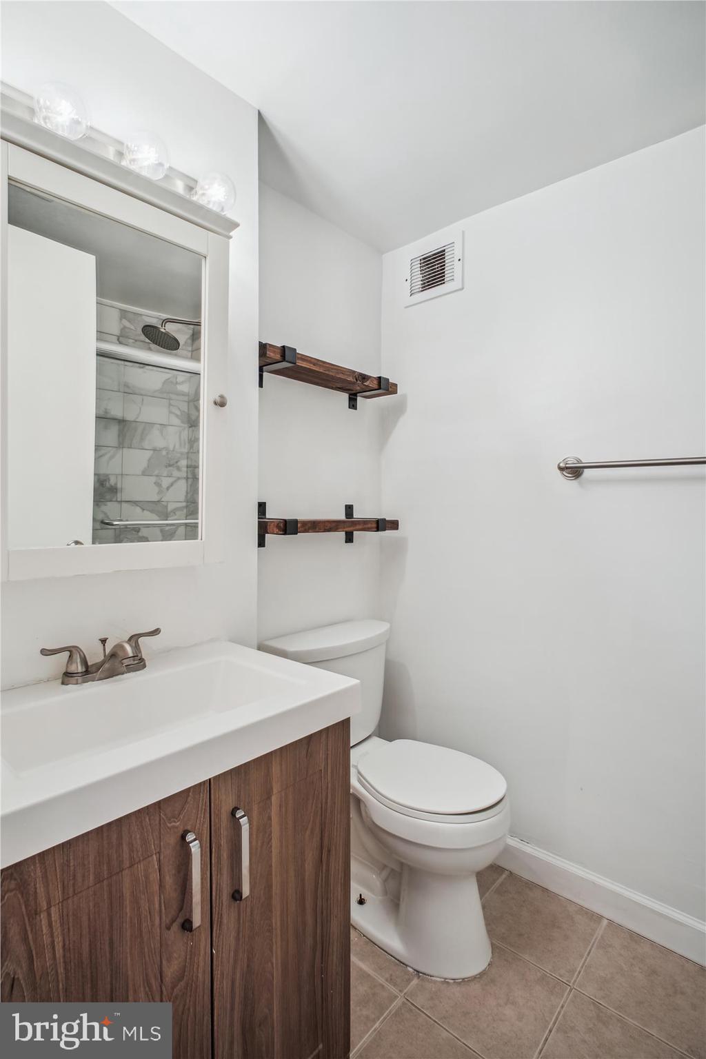 PAVILION ON THE PARK - Residential Lease