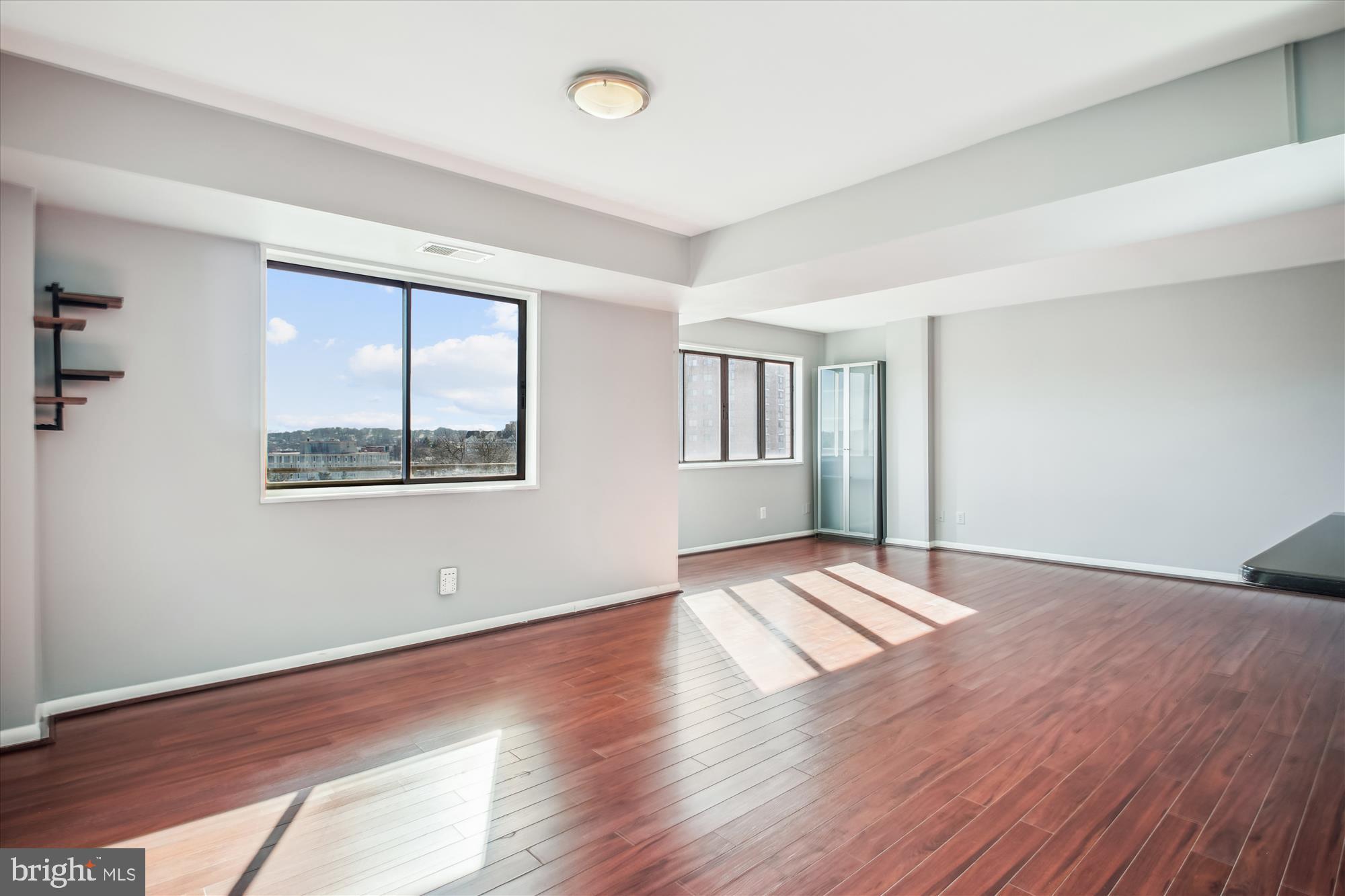 PAVILION ON THE PARK - Residential Lease