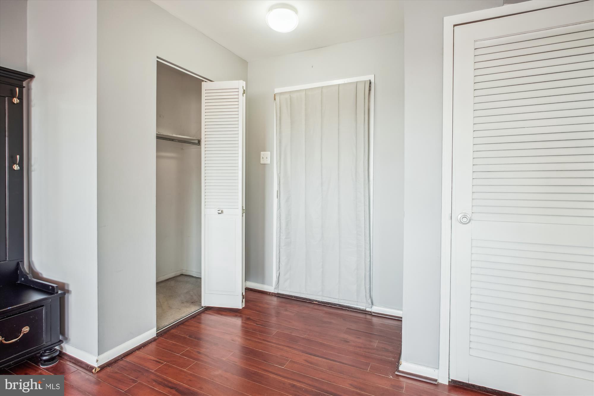 PAVILION ON THE PARK - Residential Lease