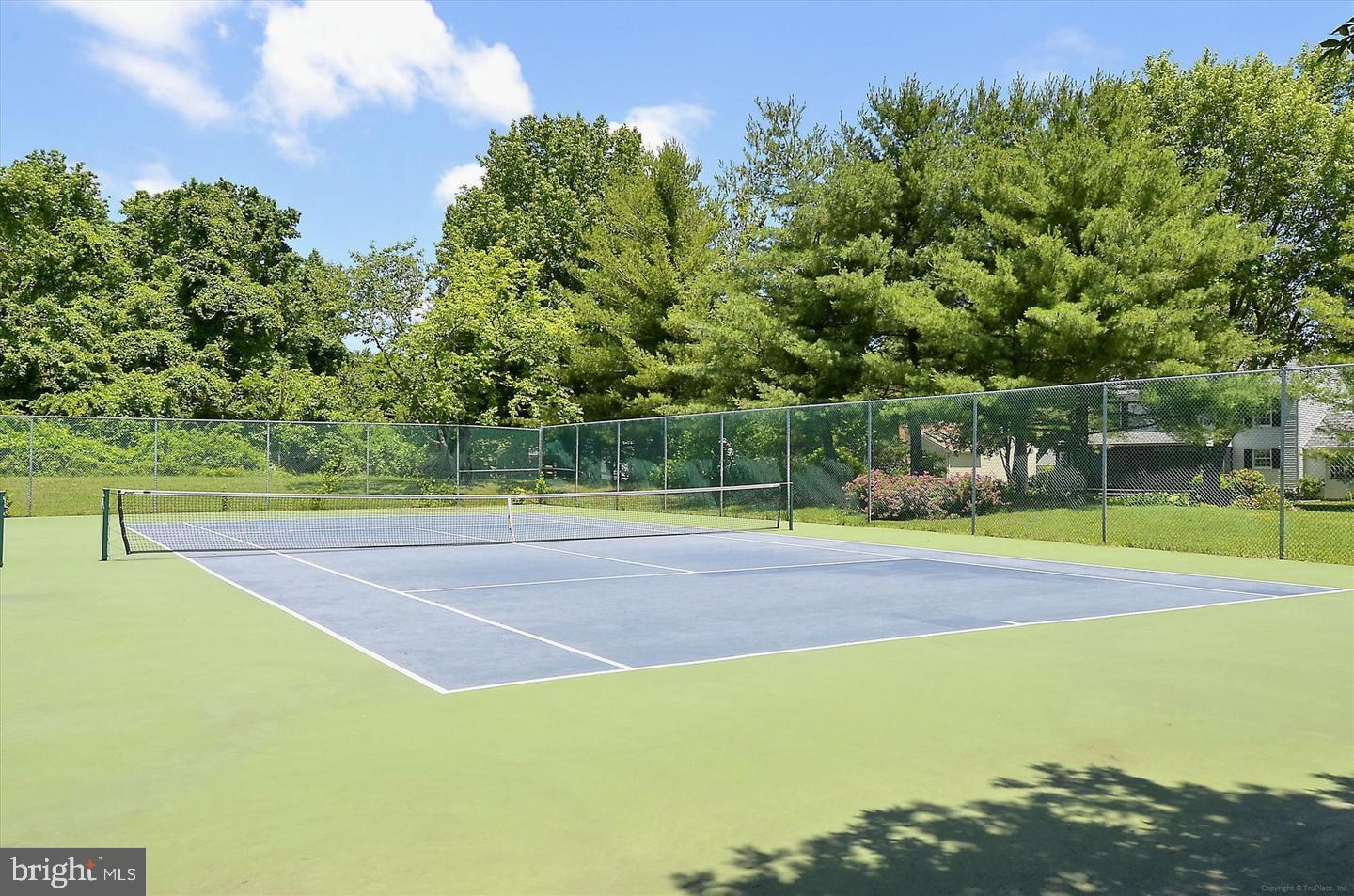 HUNT MEADOW - Residential