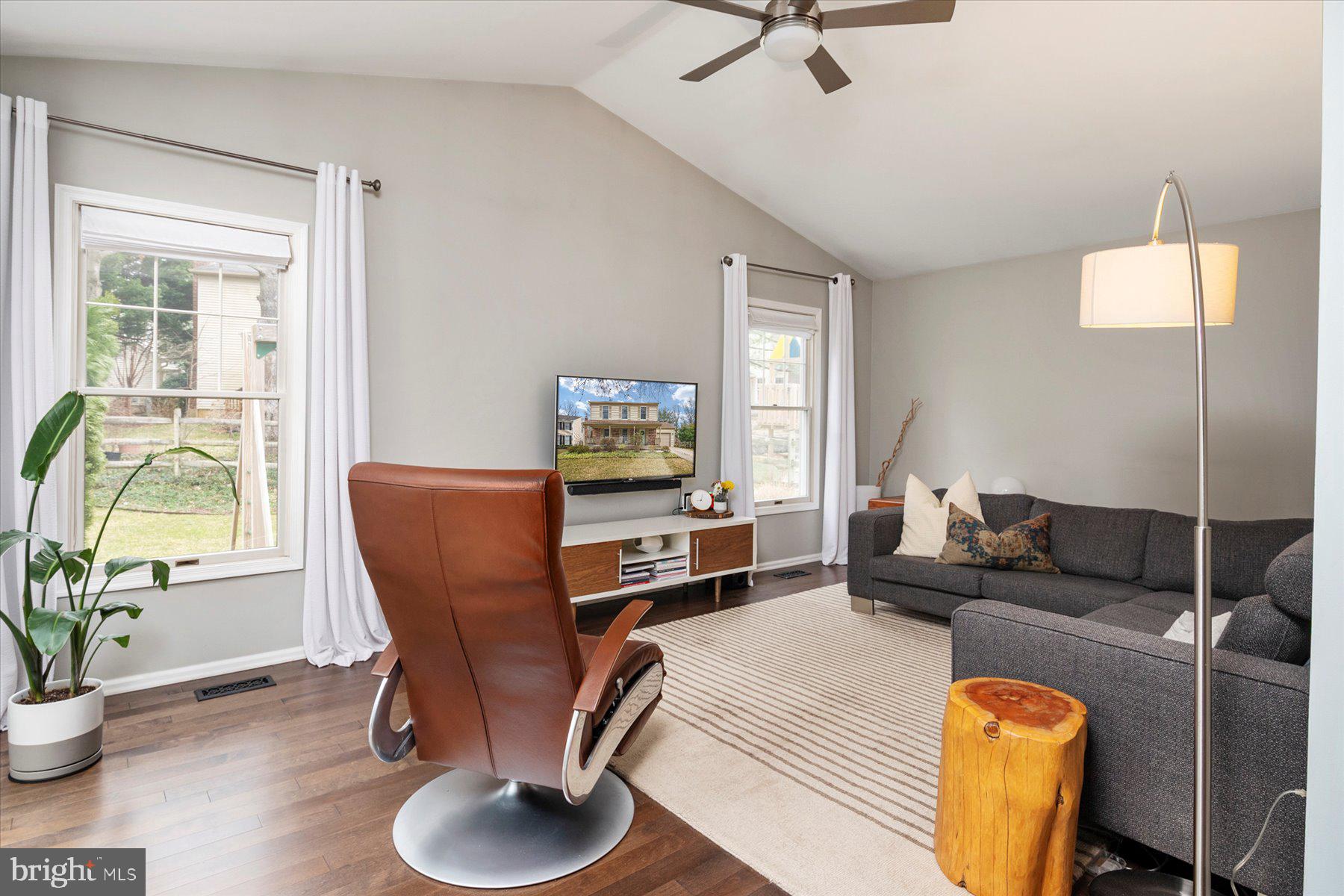 HUNT MEADOW - Residential