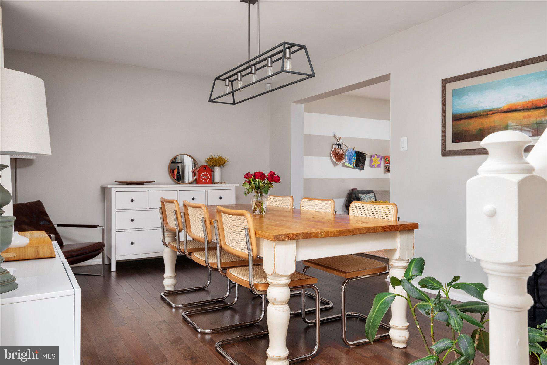 HUNT MEADOW - Residential