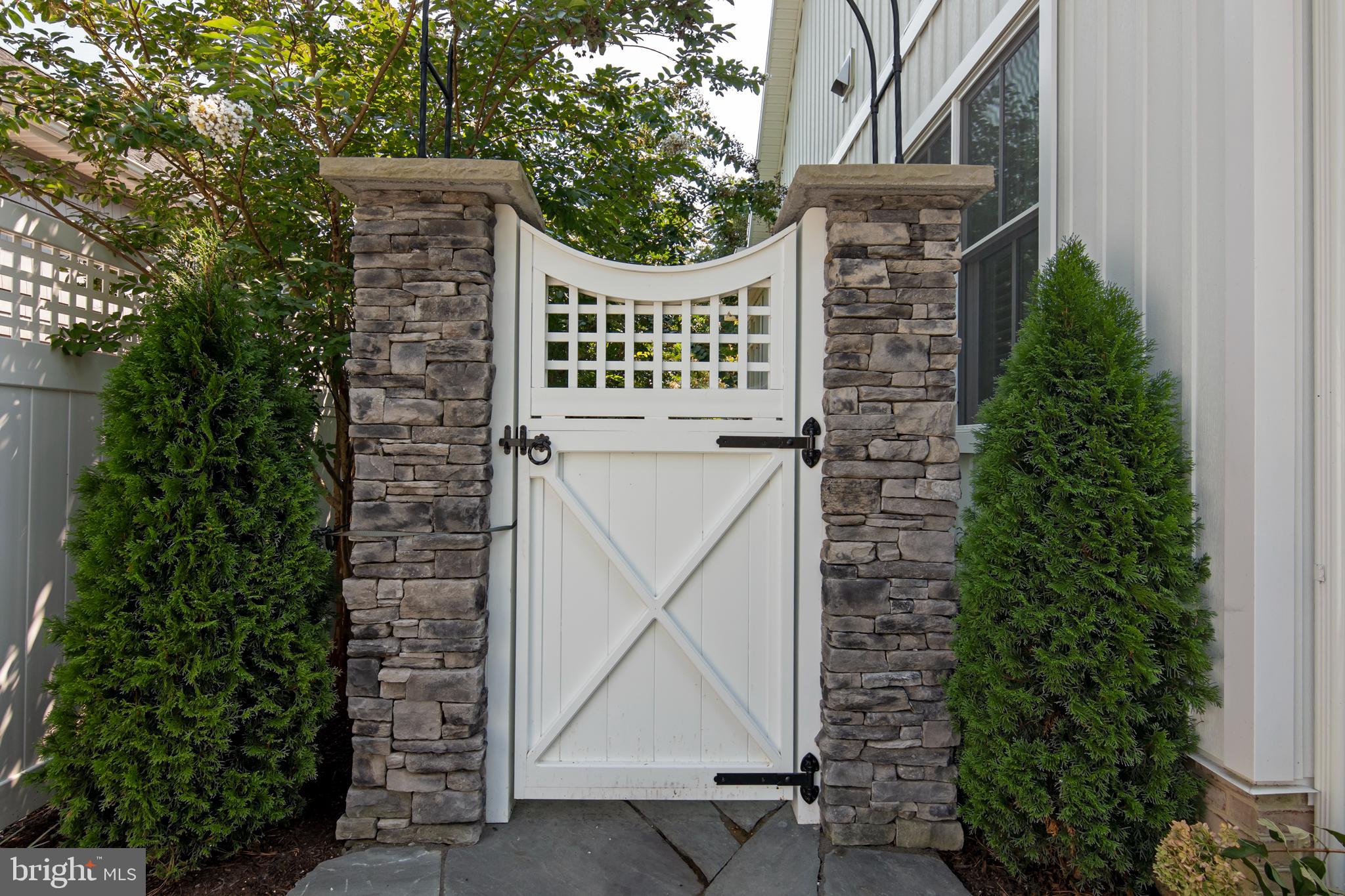 SAINT MICHAELS - Residential