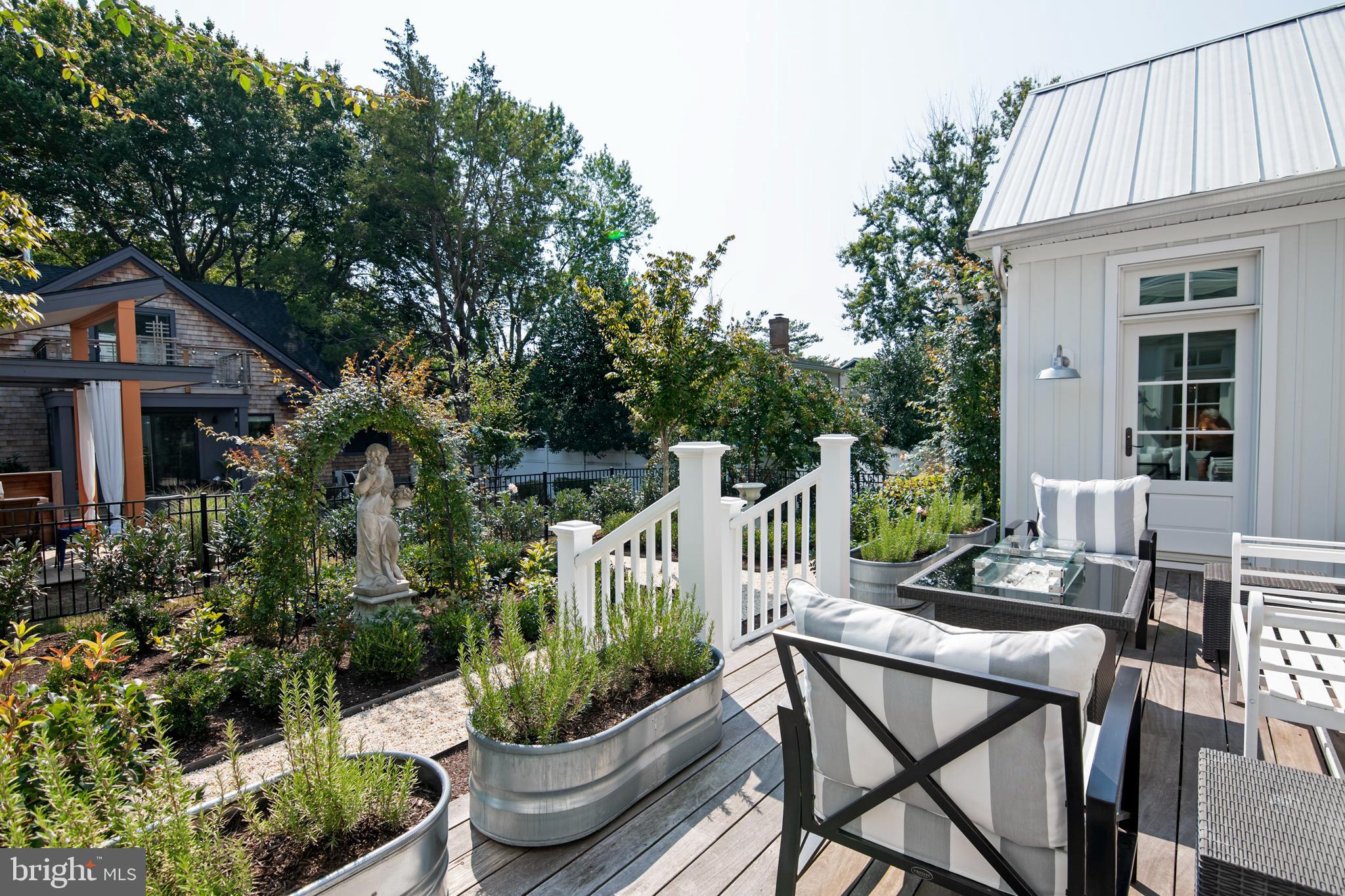 SAINT MICHAELS - Residential