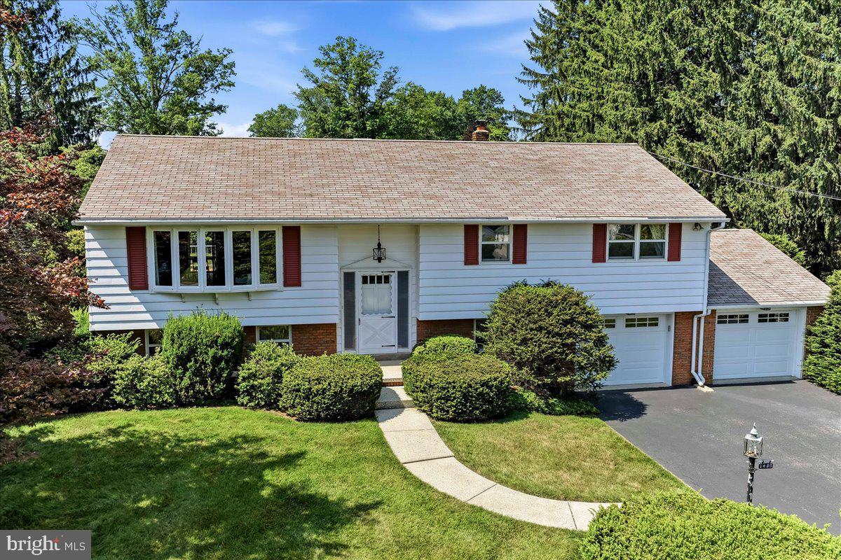 1400 E KELLER ROAD