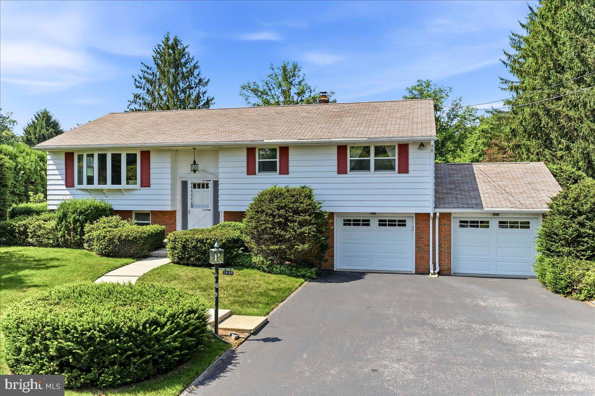 1400 E KELLER ROAD