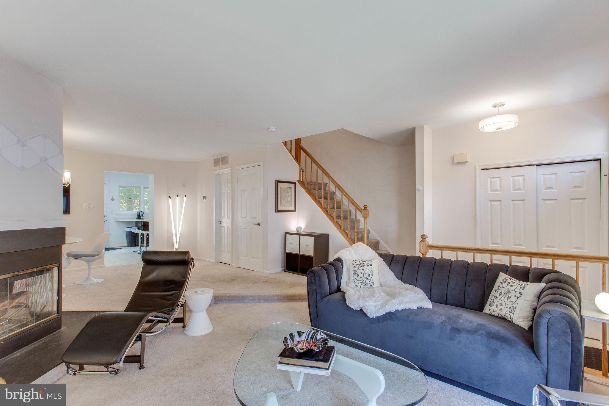 LAKE RIDGE - Residential