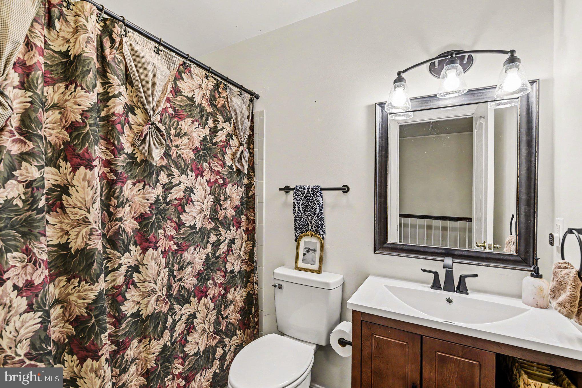 PERRY HALL FARMS - Residential