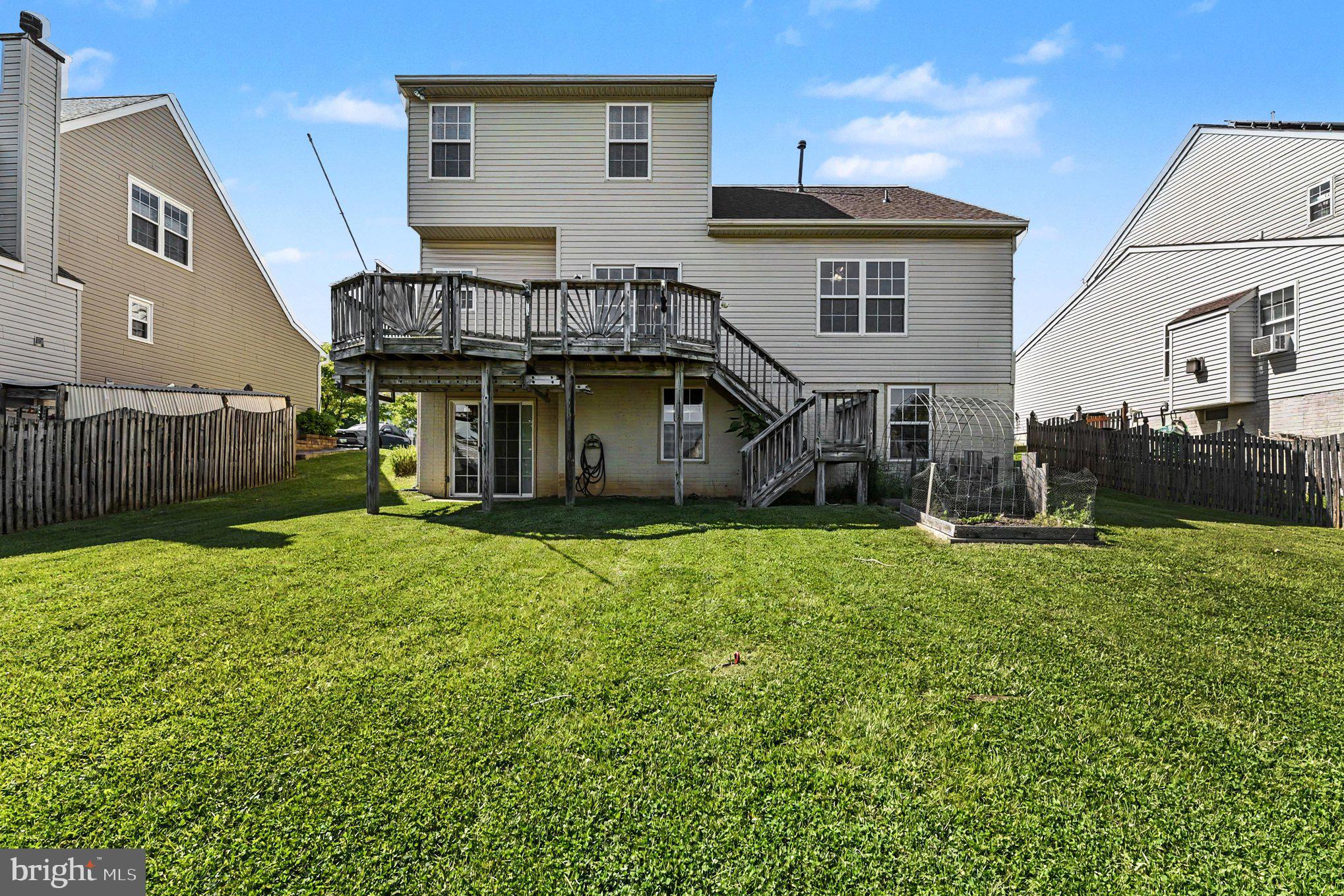 PERRY HALL FARMS - Residential
