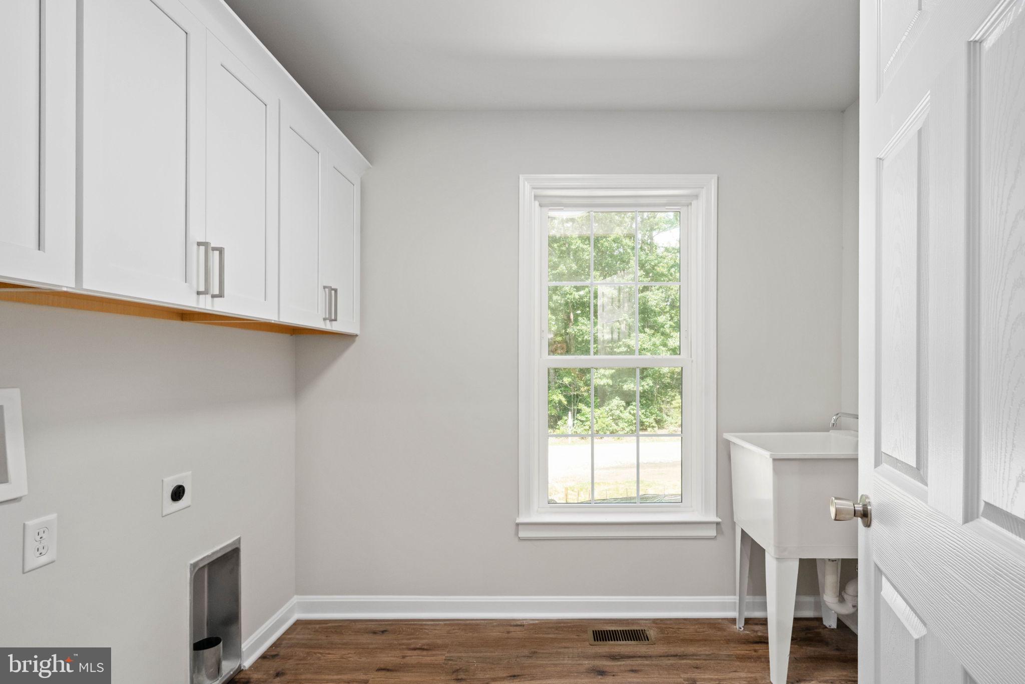 KELLYS LANDING - Residential