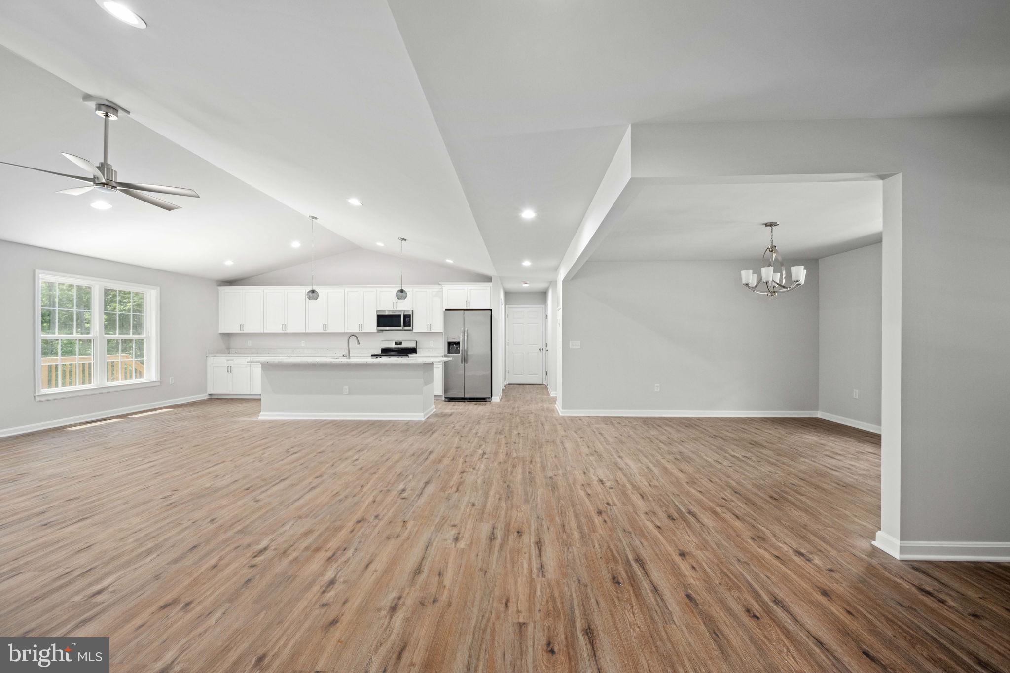 KELLYS LANDING - Residential