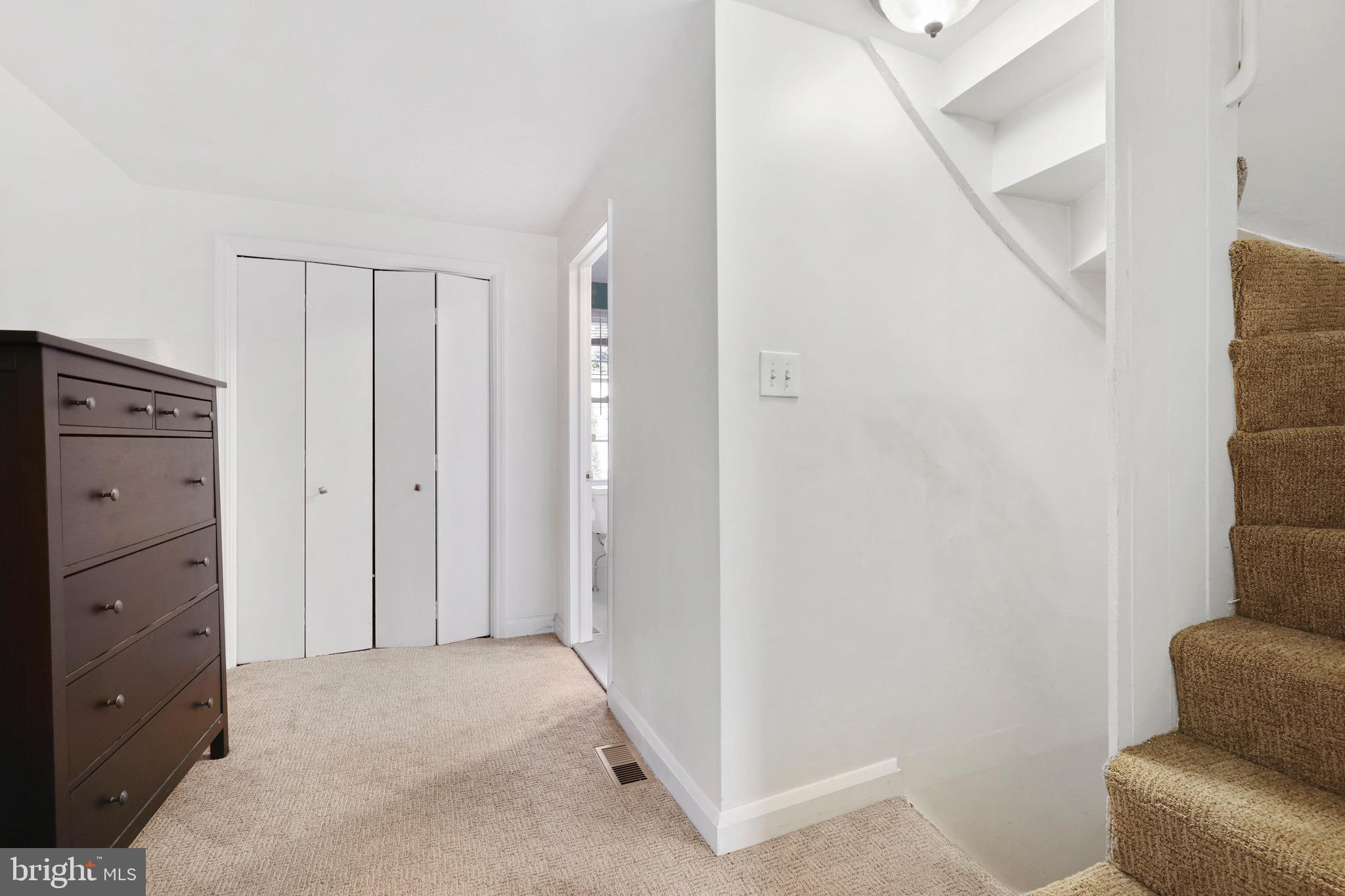 FEDERAL HILL HISTORIC DISTRICT - Residential Lease