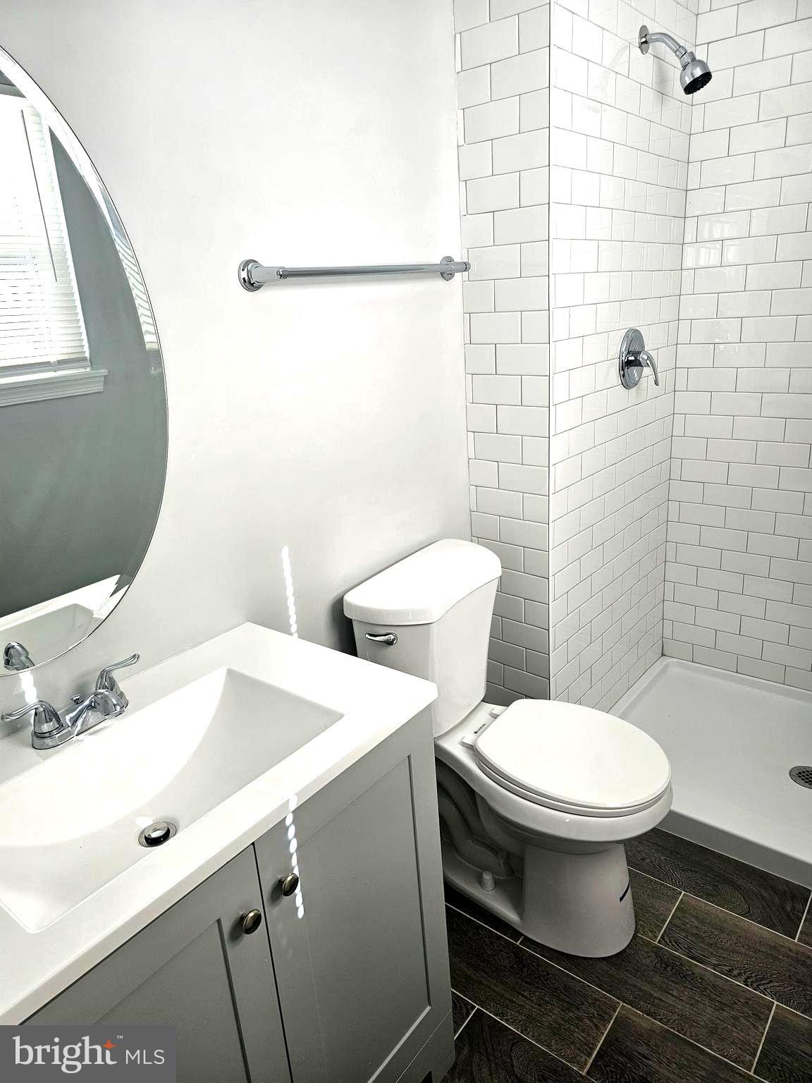 MIDDLEBROOKE - Residential